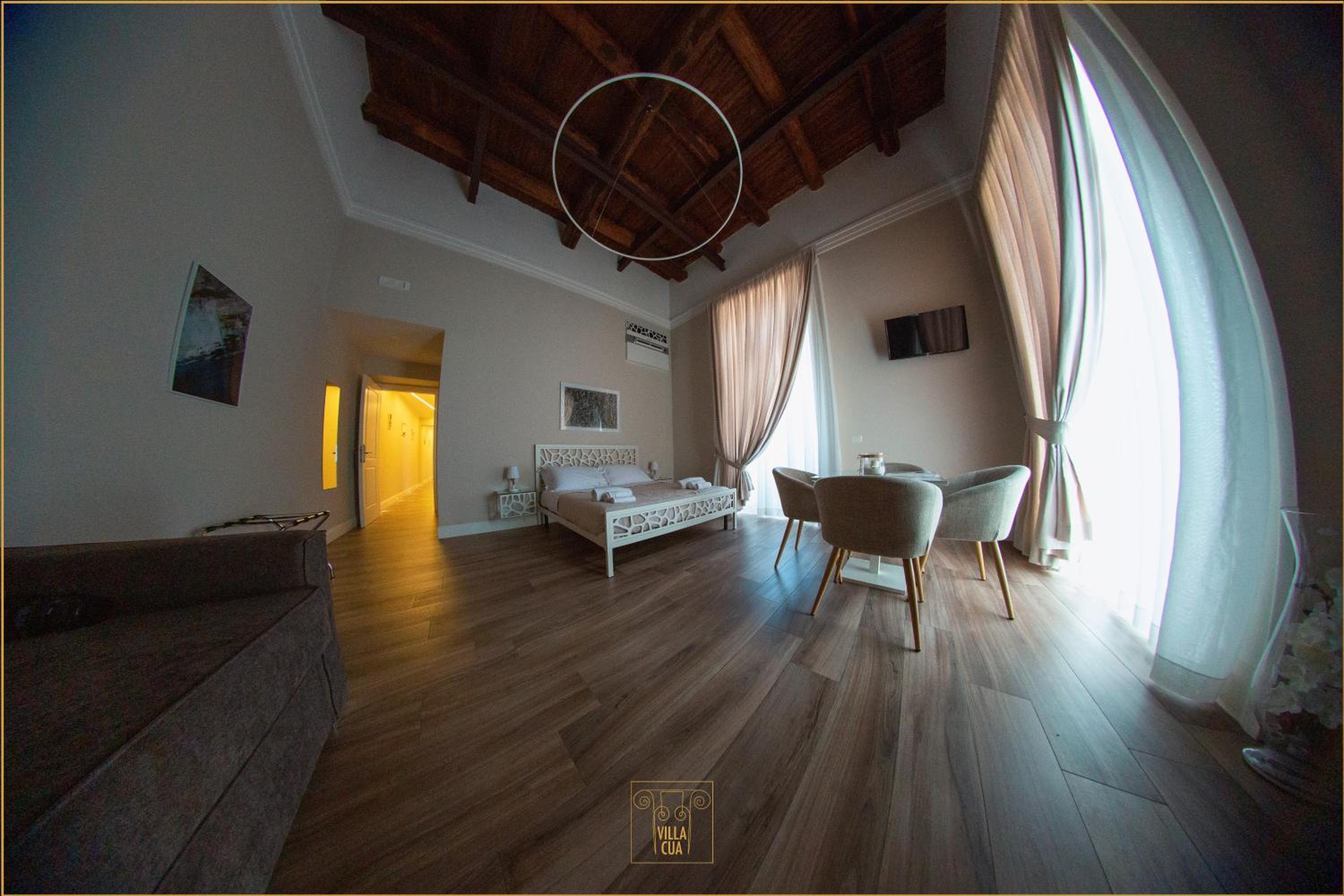 Deluxe Double Room with Sea View - Photo 21