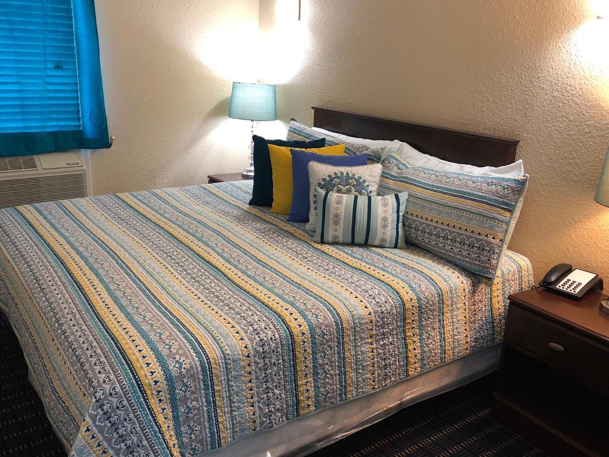 King Suite - Photo 8