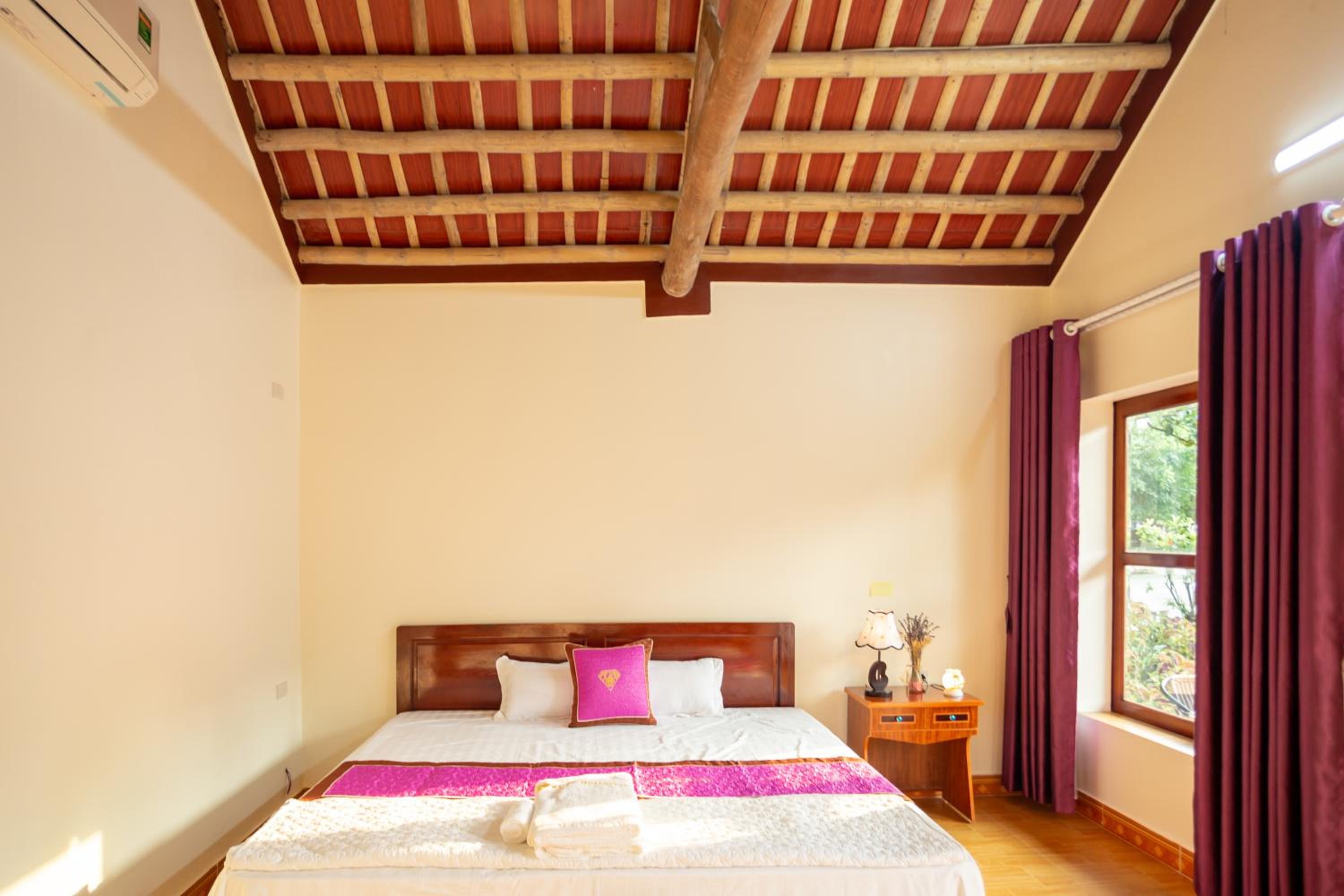Double Room with Mountain View - Photo 4