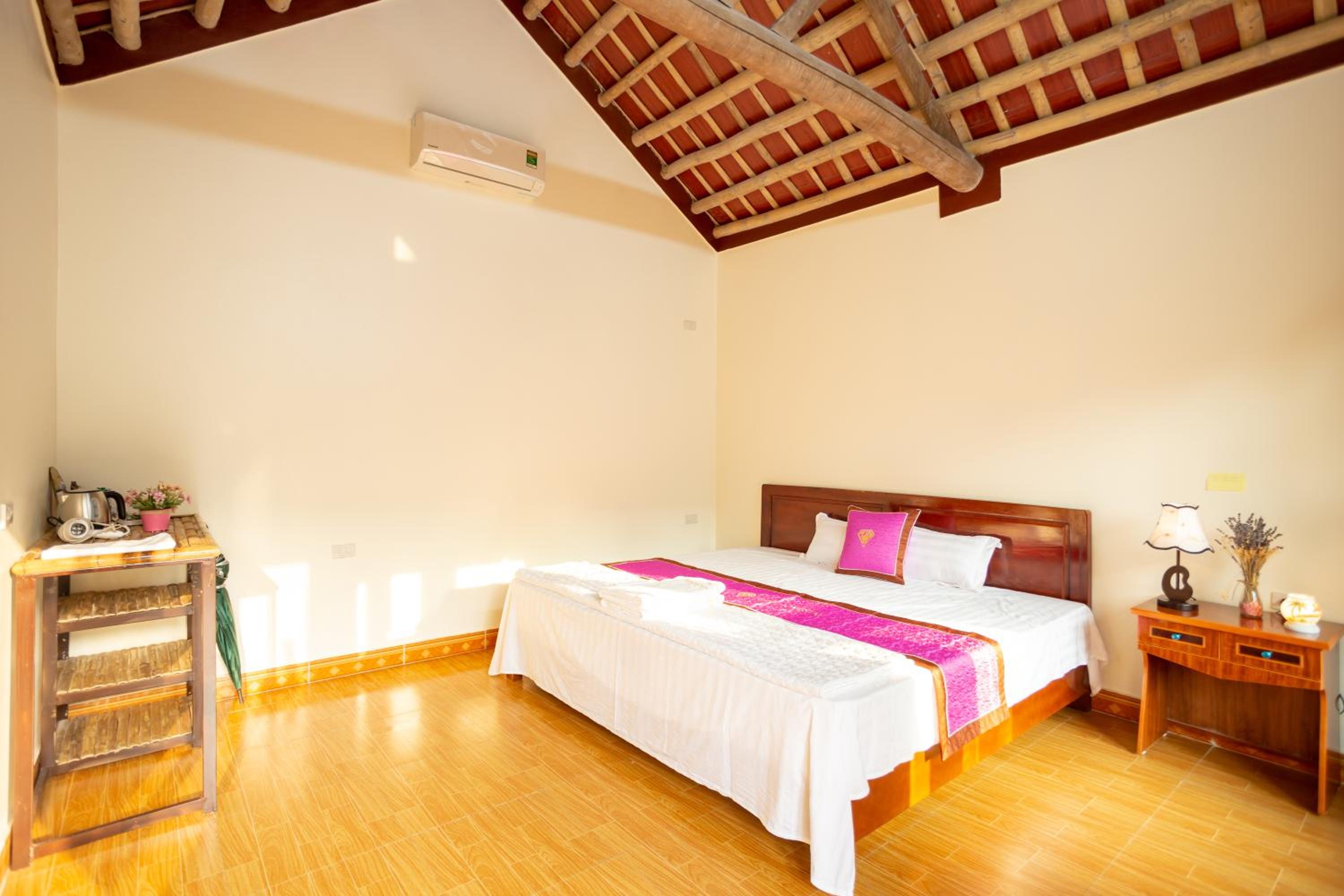Double Room with Mountain View - Photo 5