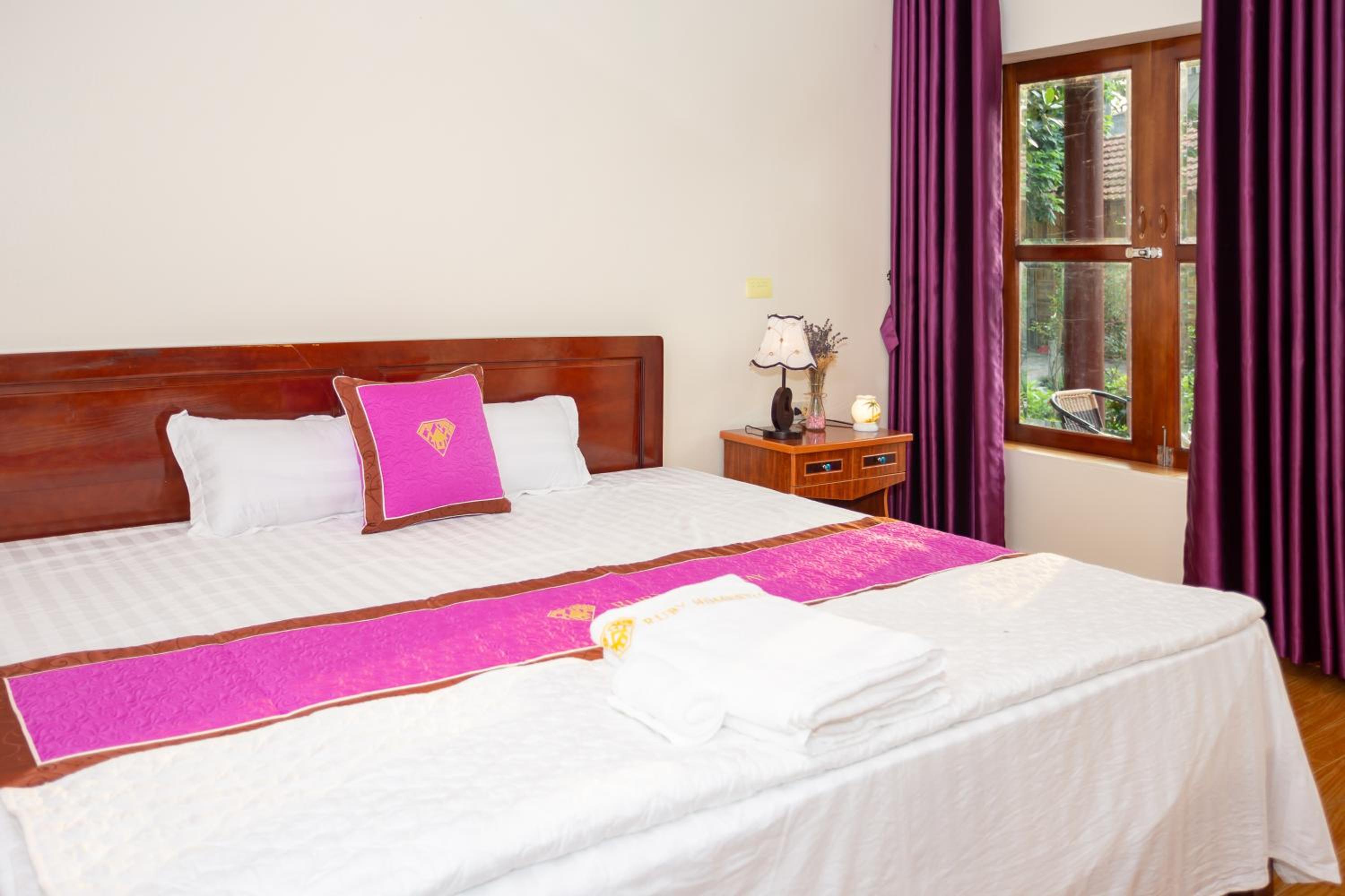 Double Room with Mountain View - Photo 8