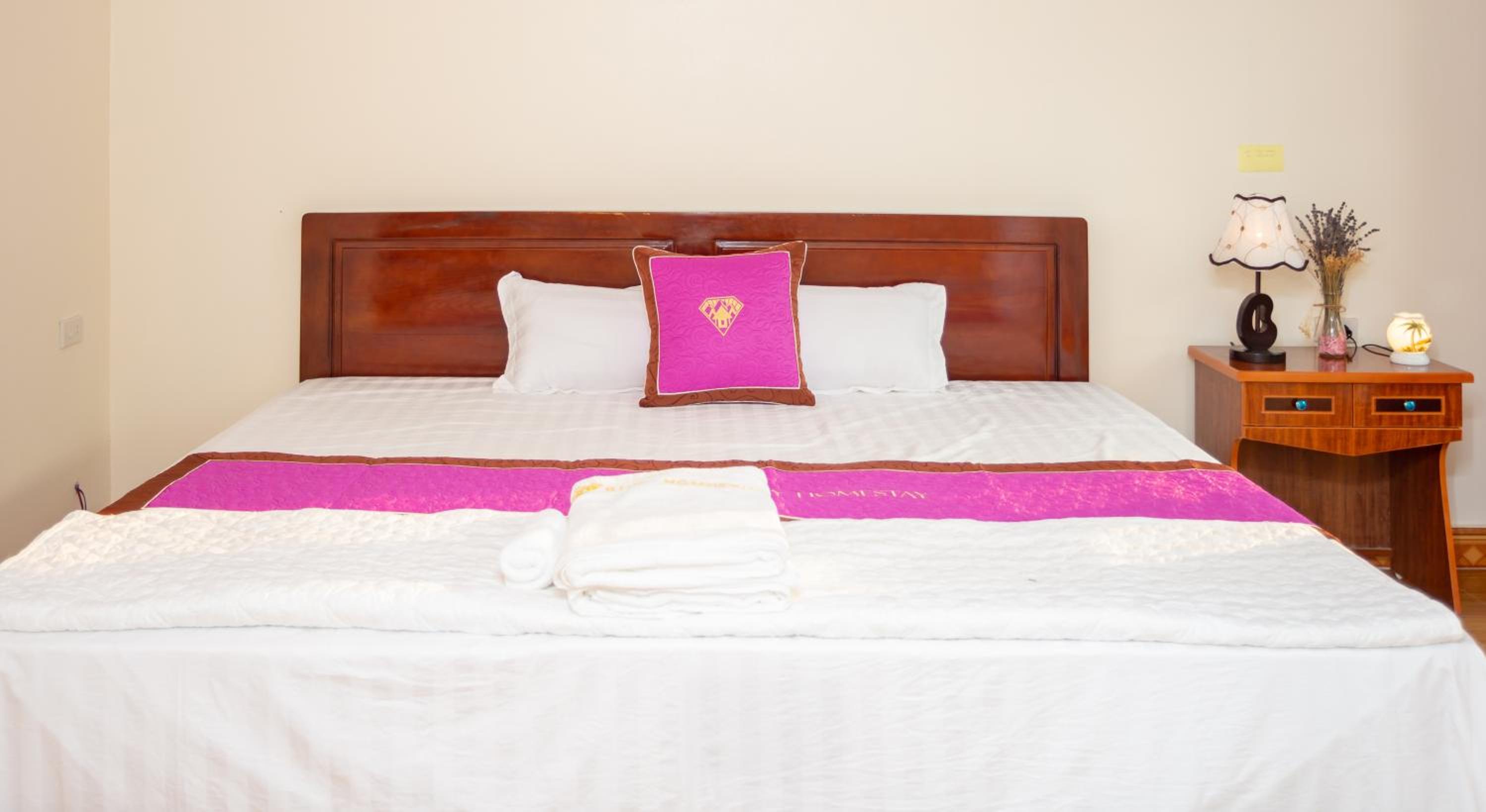 Double Room with Mountain View - Photo 10