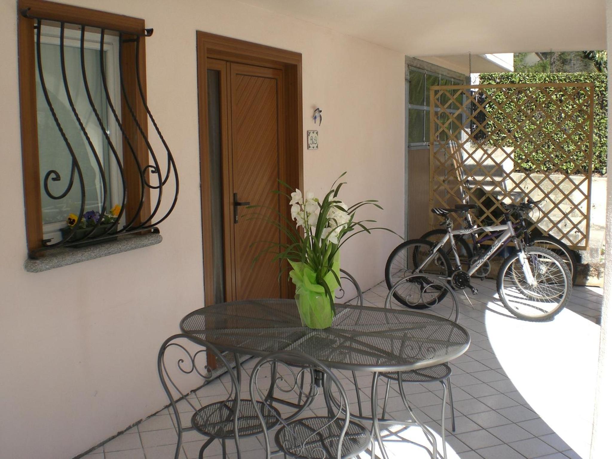 Apartment  With Two Bedrooms Ground Floor photo 2