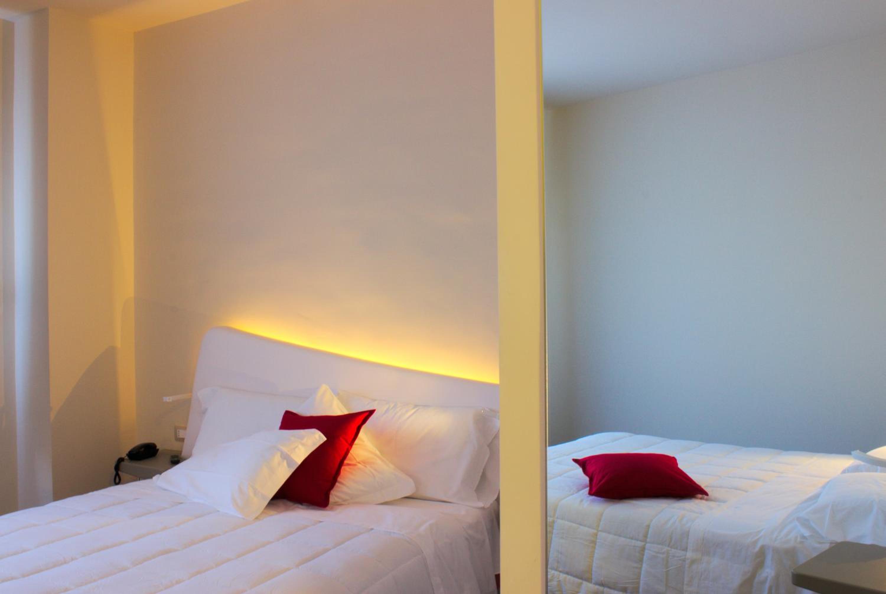 Superior Room with 1 Double Bed - Photo 5