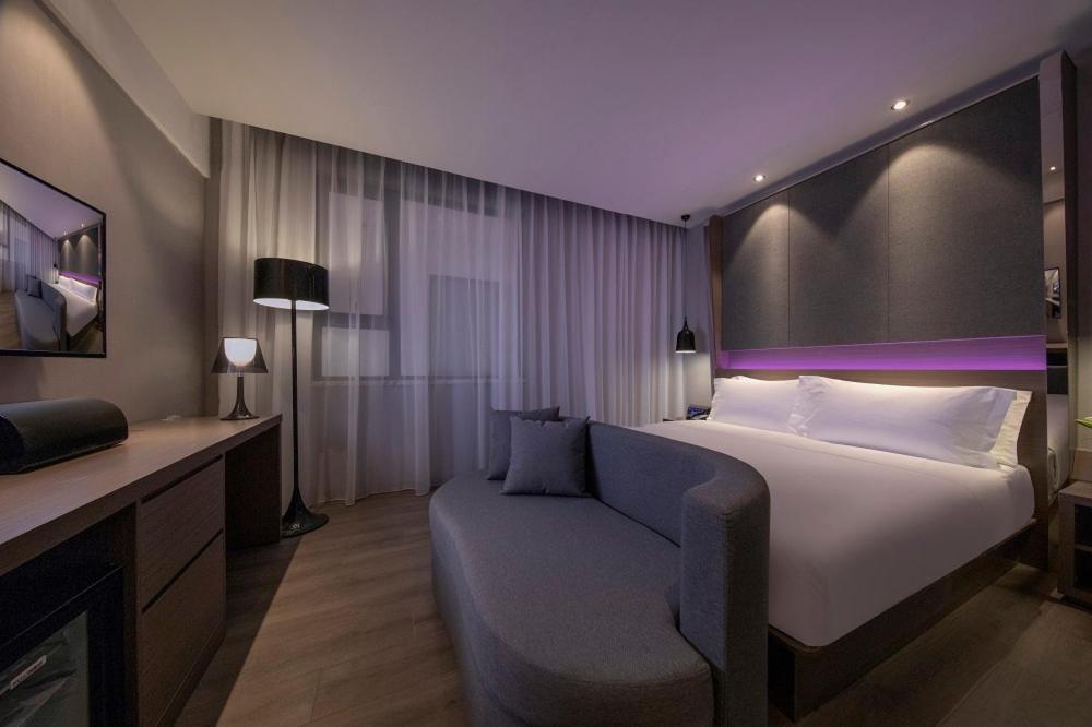 Superior Queen Room