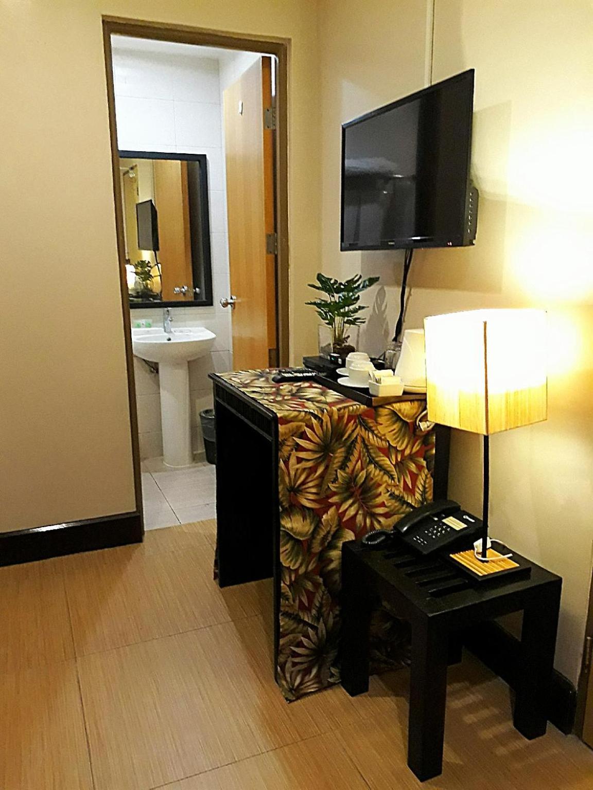 Bunk Bed for 2 (No Window) with Free Activities - Photo 2