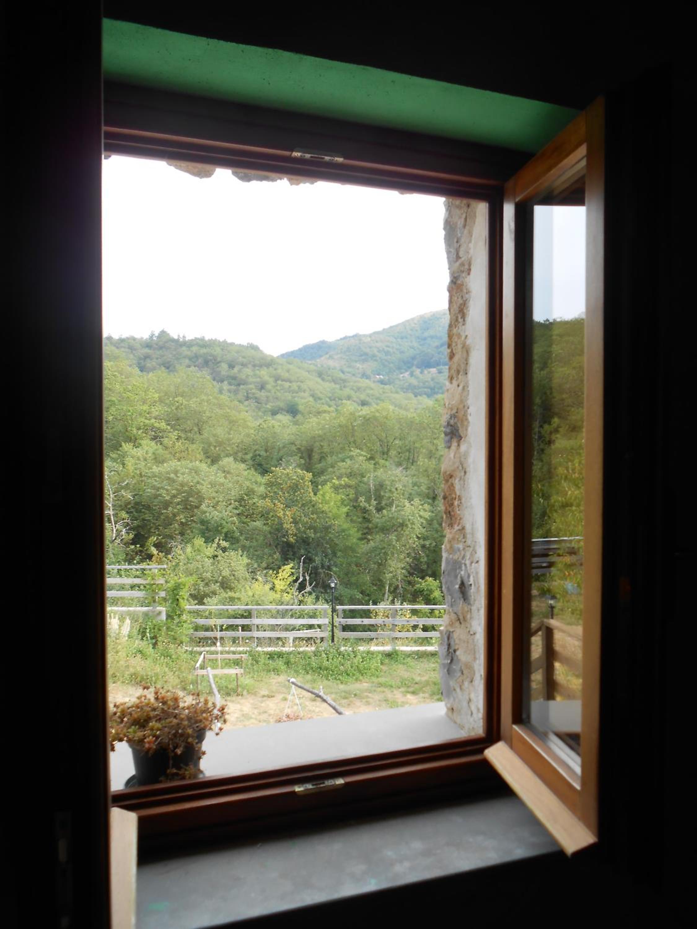 Double Room - Photo 12