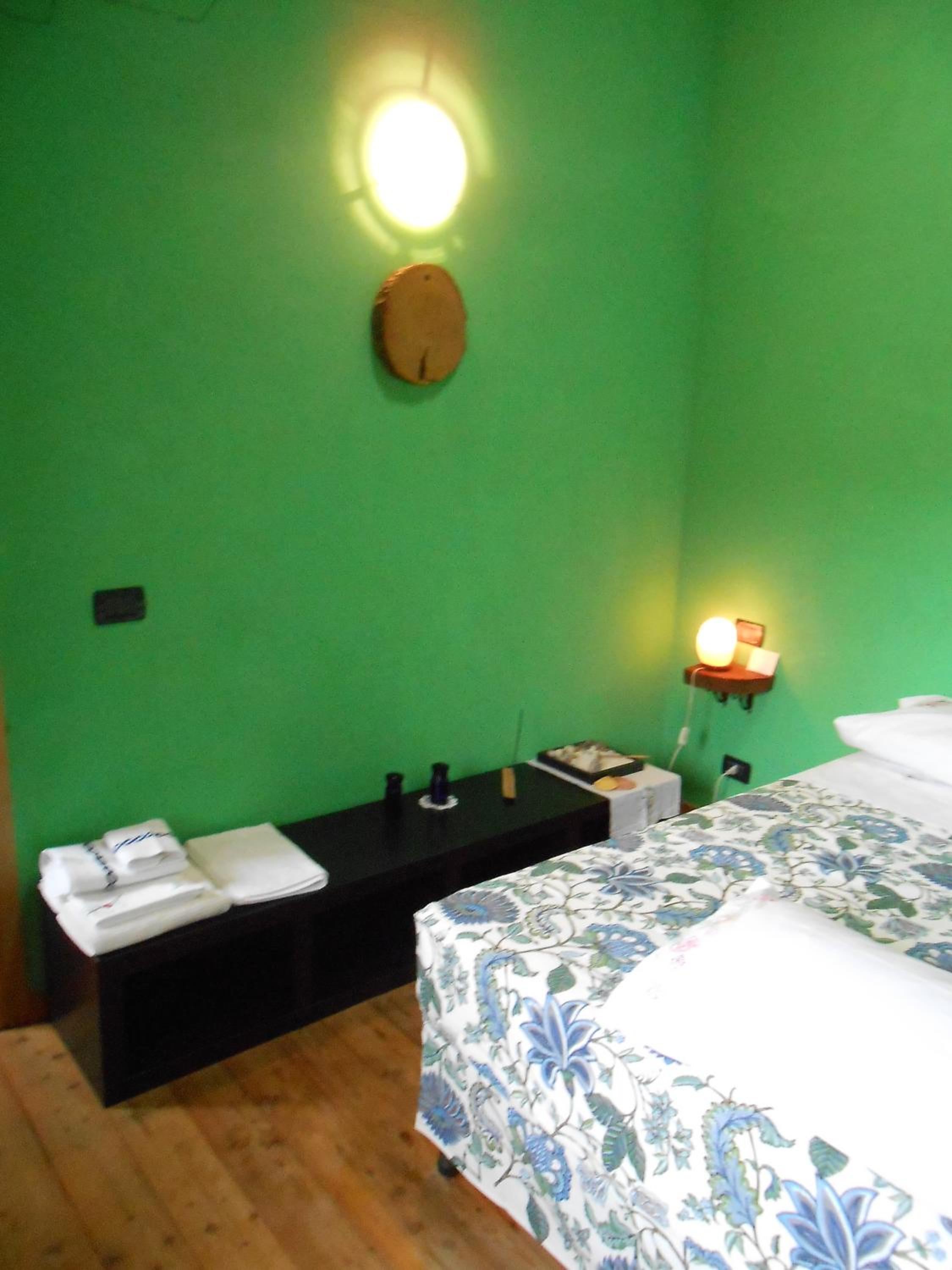 Double Room - Photo 13