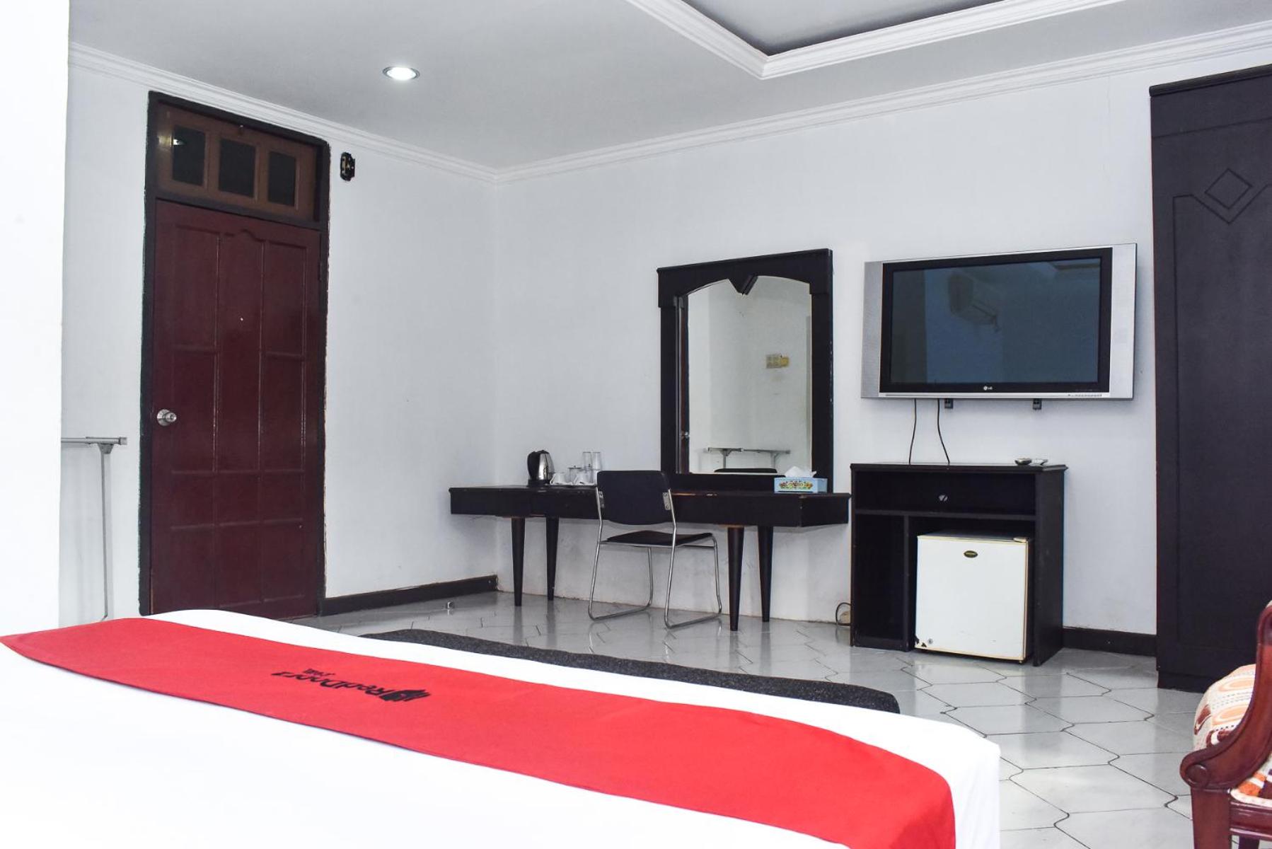 Suite - Photo 2