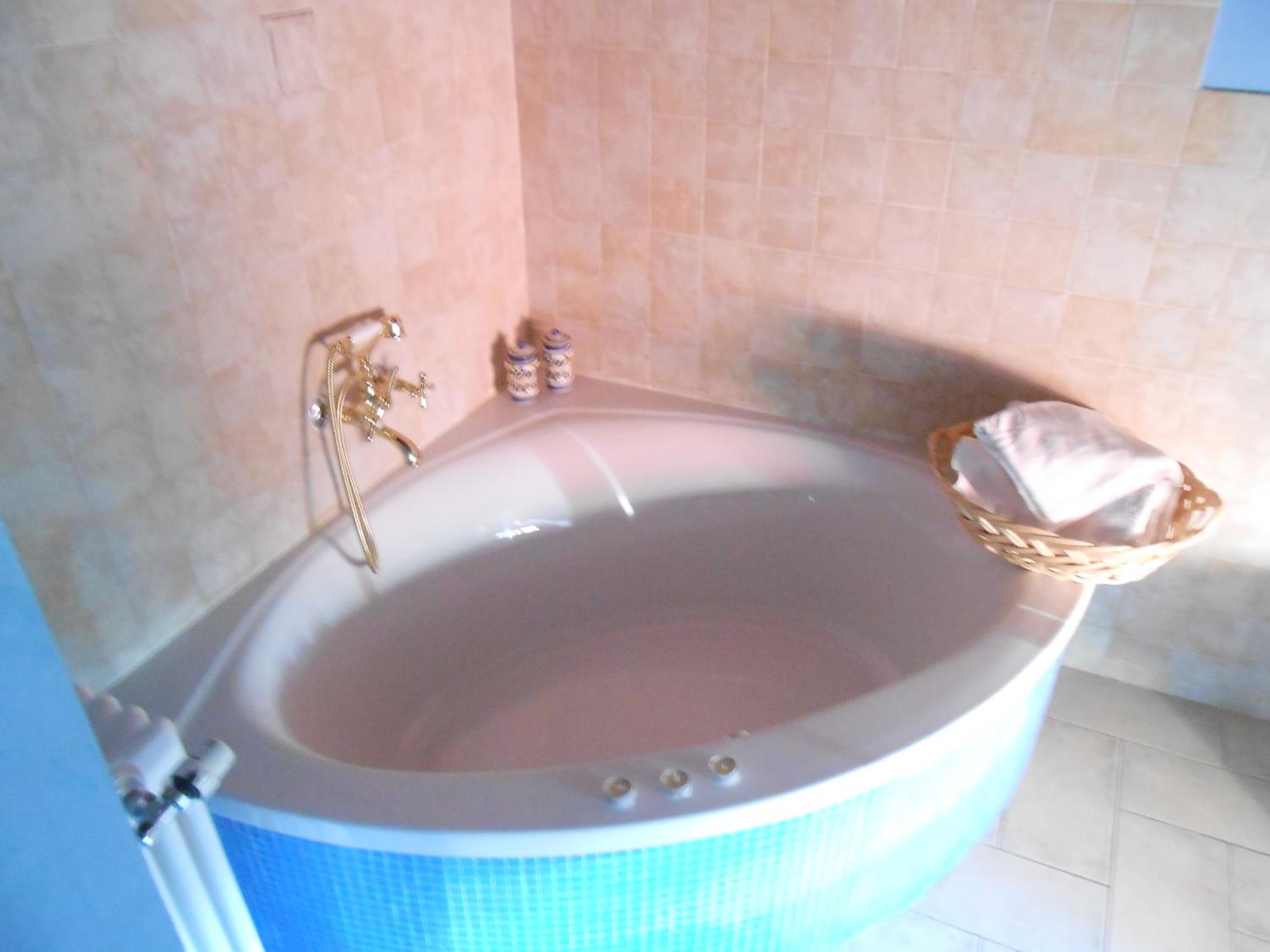 Double Room - Photo 21