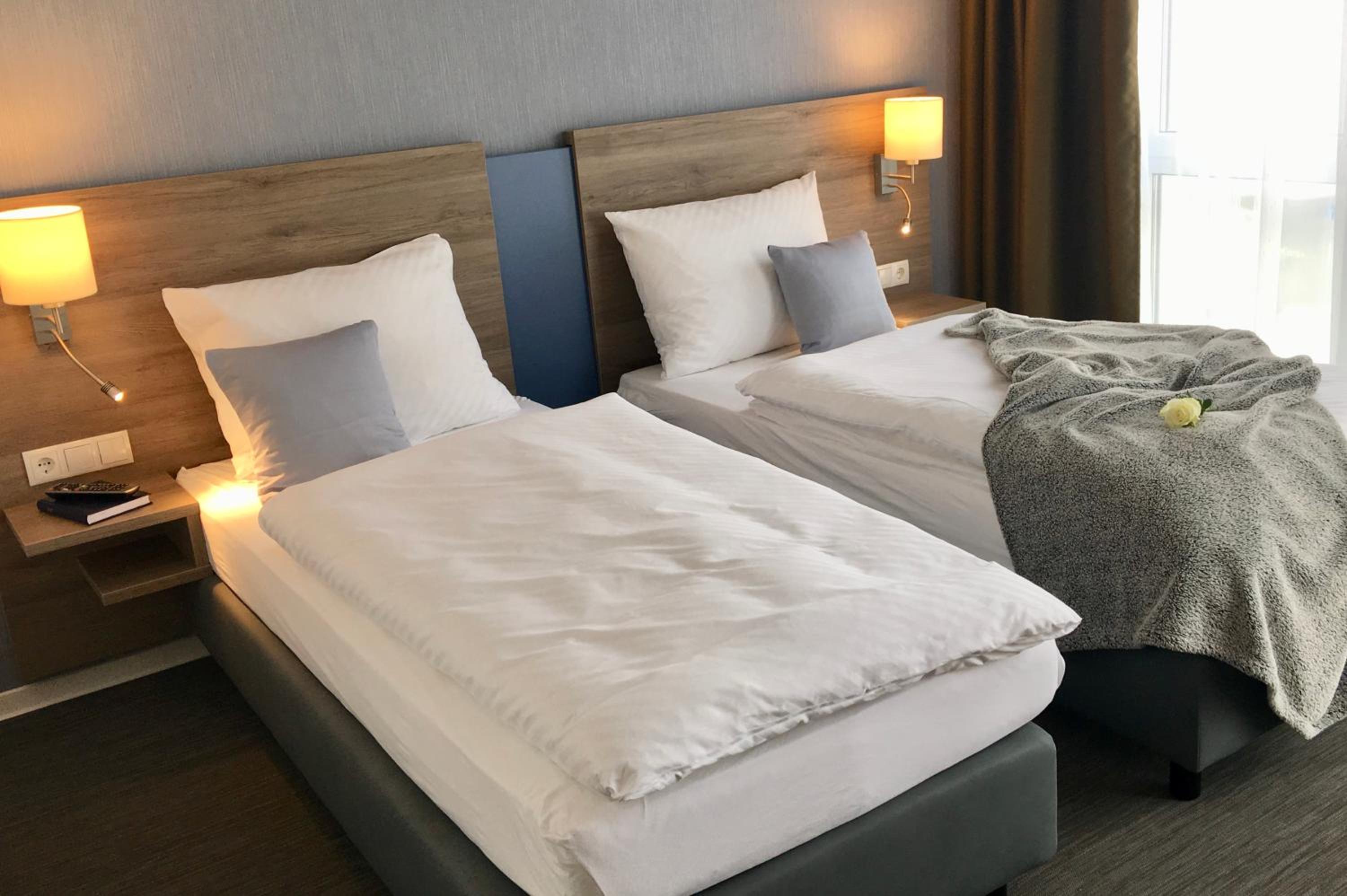 Double Room - Photo 7