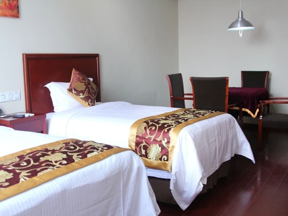 Standard Twin Room photo 1