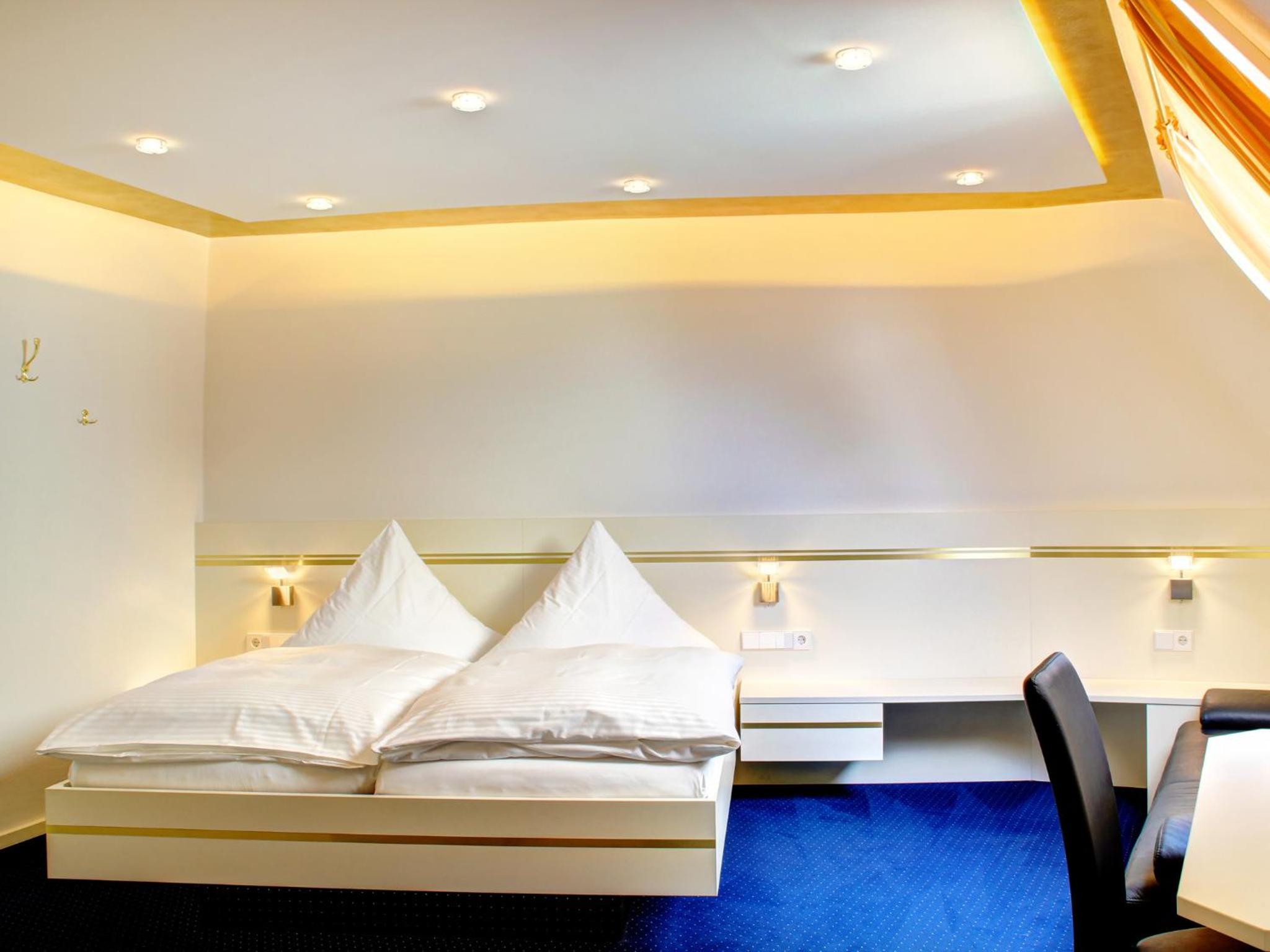 Superior Double Room - Photo 9