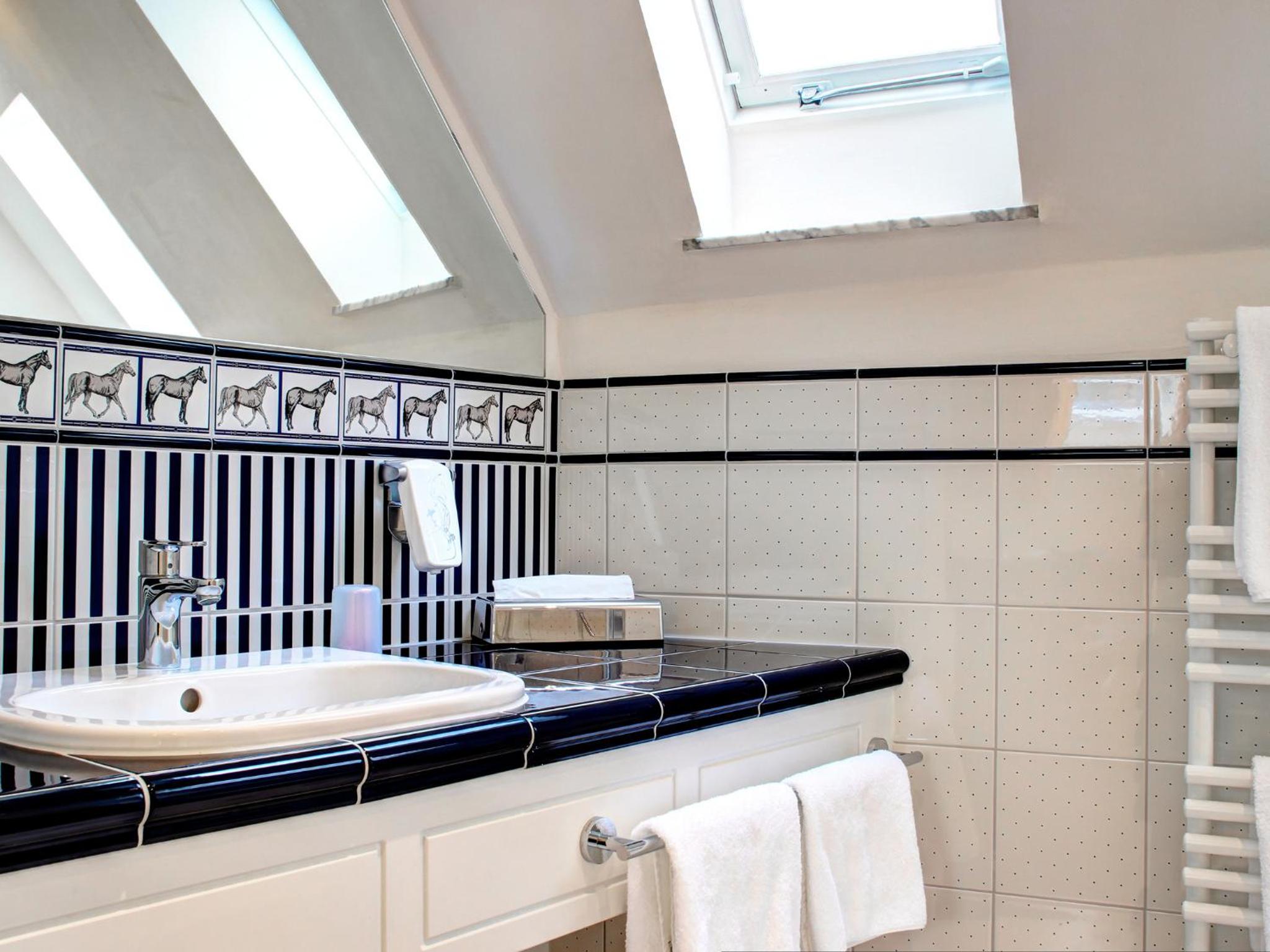 Superior Double Room - Photo 10