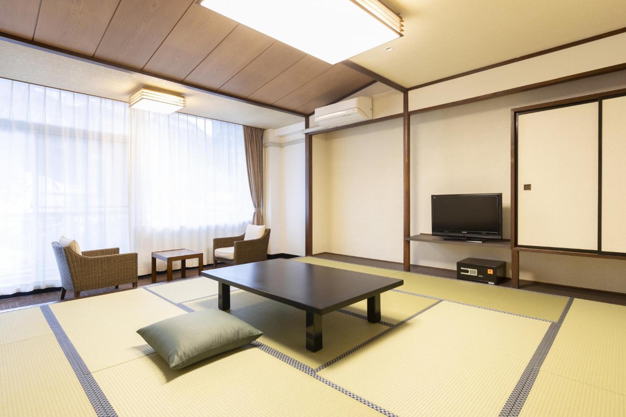 Standard Japanese-Style-Room(Main Building) - Indoor Bath - Non-Smoking
