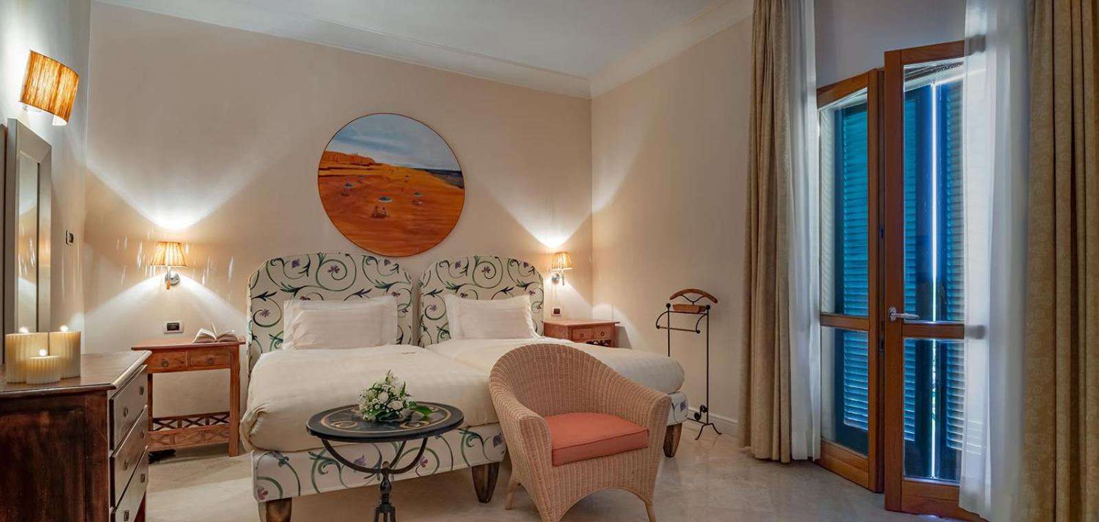 Superior Double or Twin Room with Partial Sea View - Photo 4