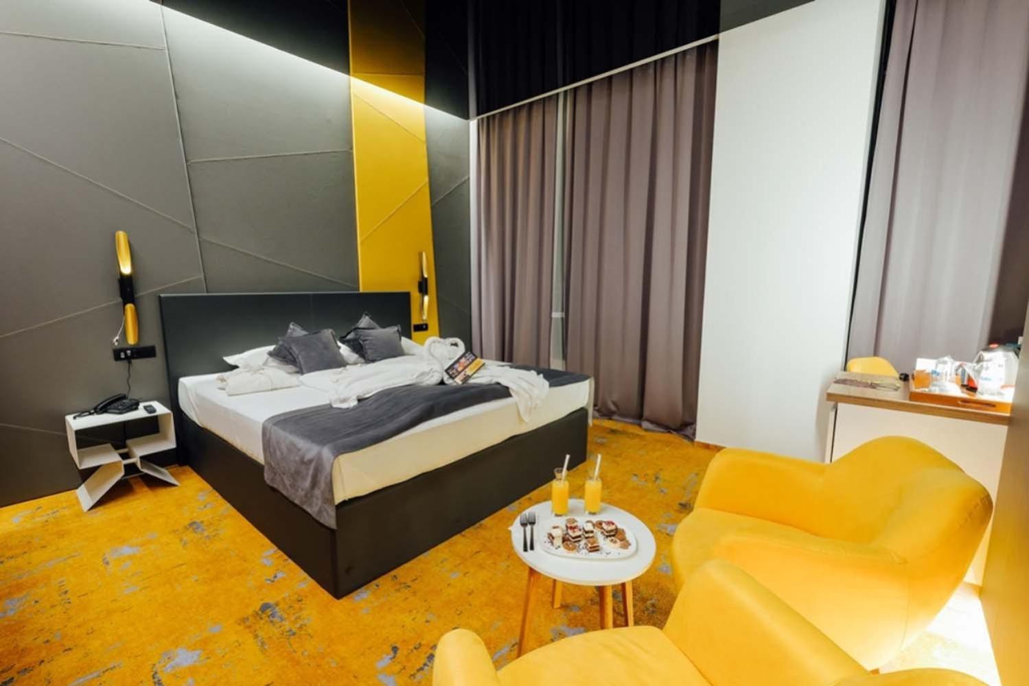 Deluxe Double or Twin Room with Balcony