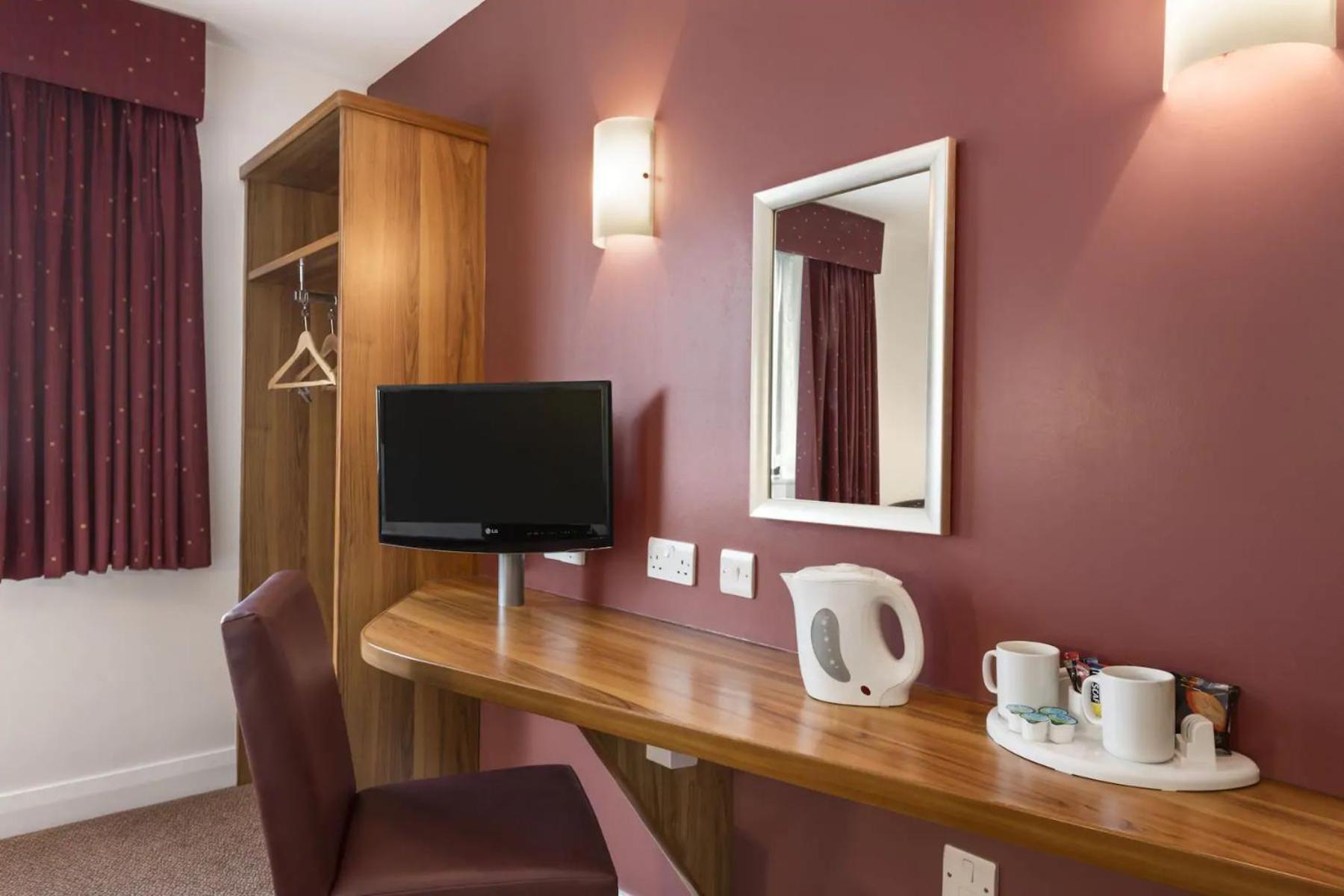 Double Room - Disability Access photo 1