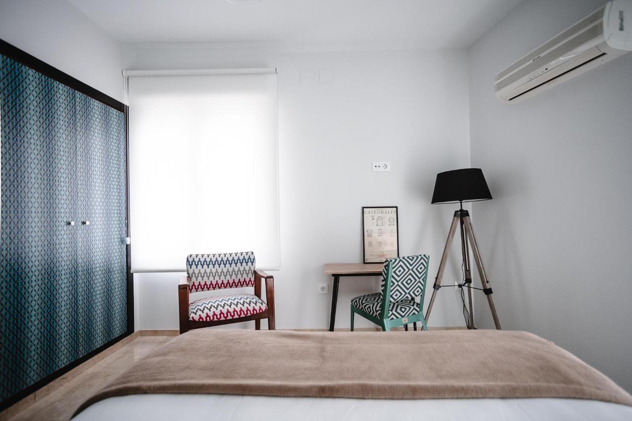 Apartment with Balcony - Photo 87