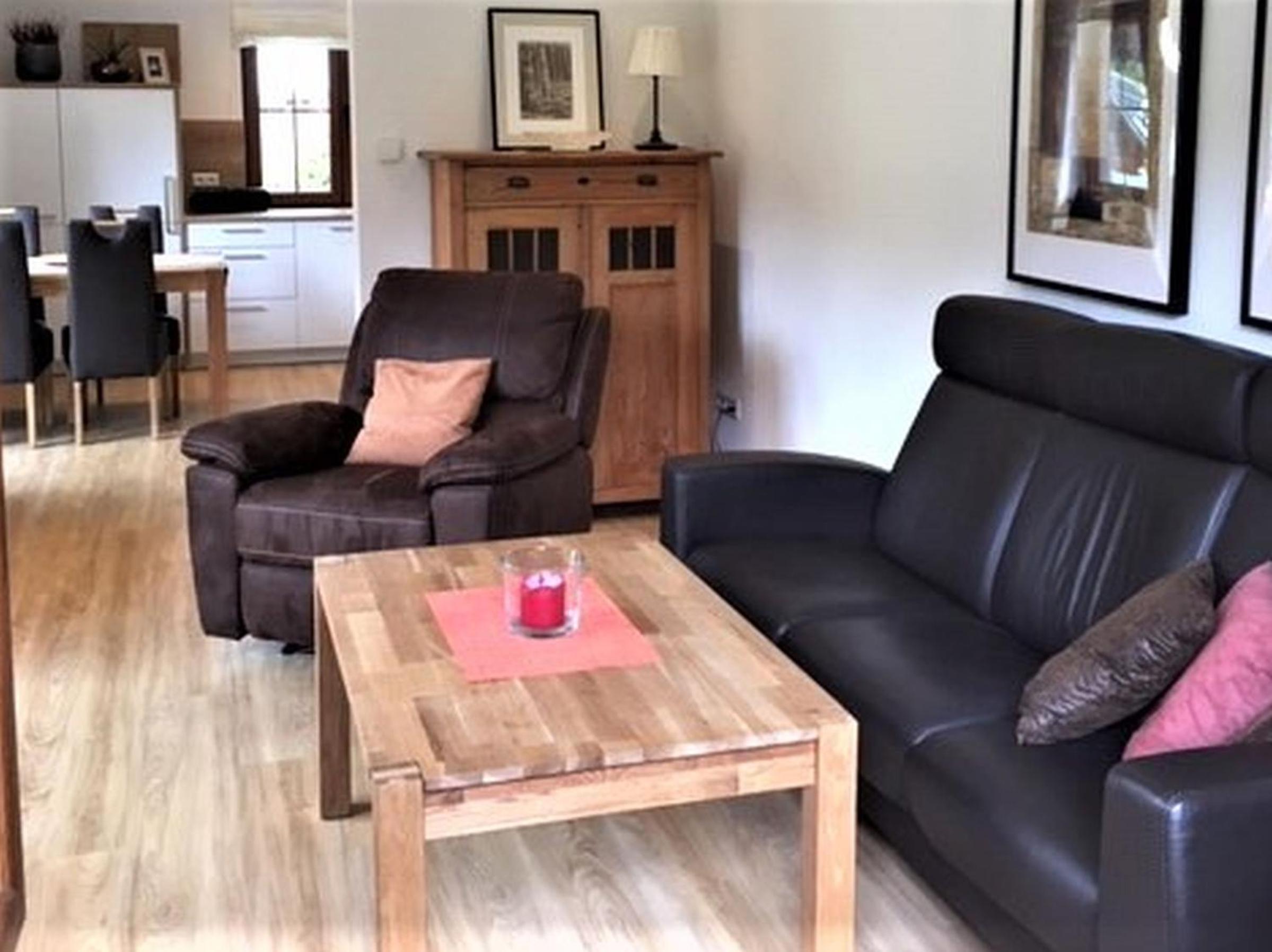 Two-Bedroom Deluxe Apartment with Garden View photo 1