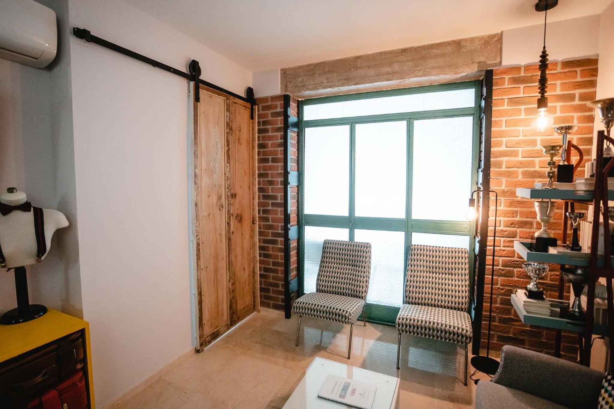 Apartment with Balcony - Photo 83