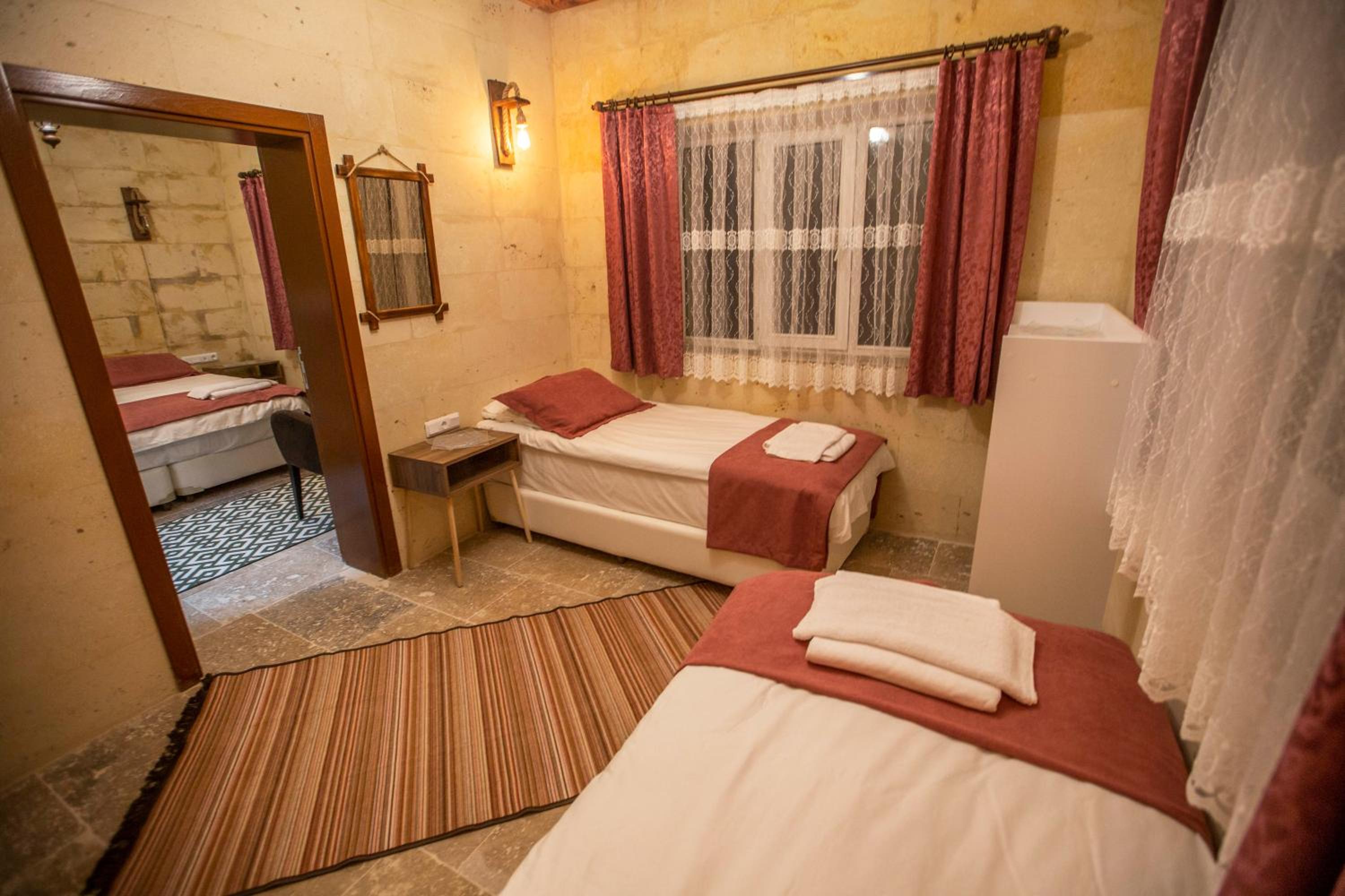 Family Suite - Photo 6