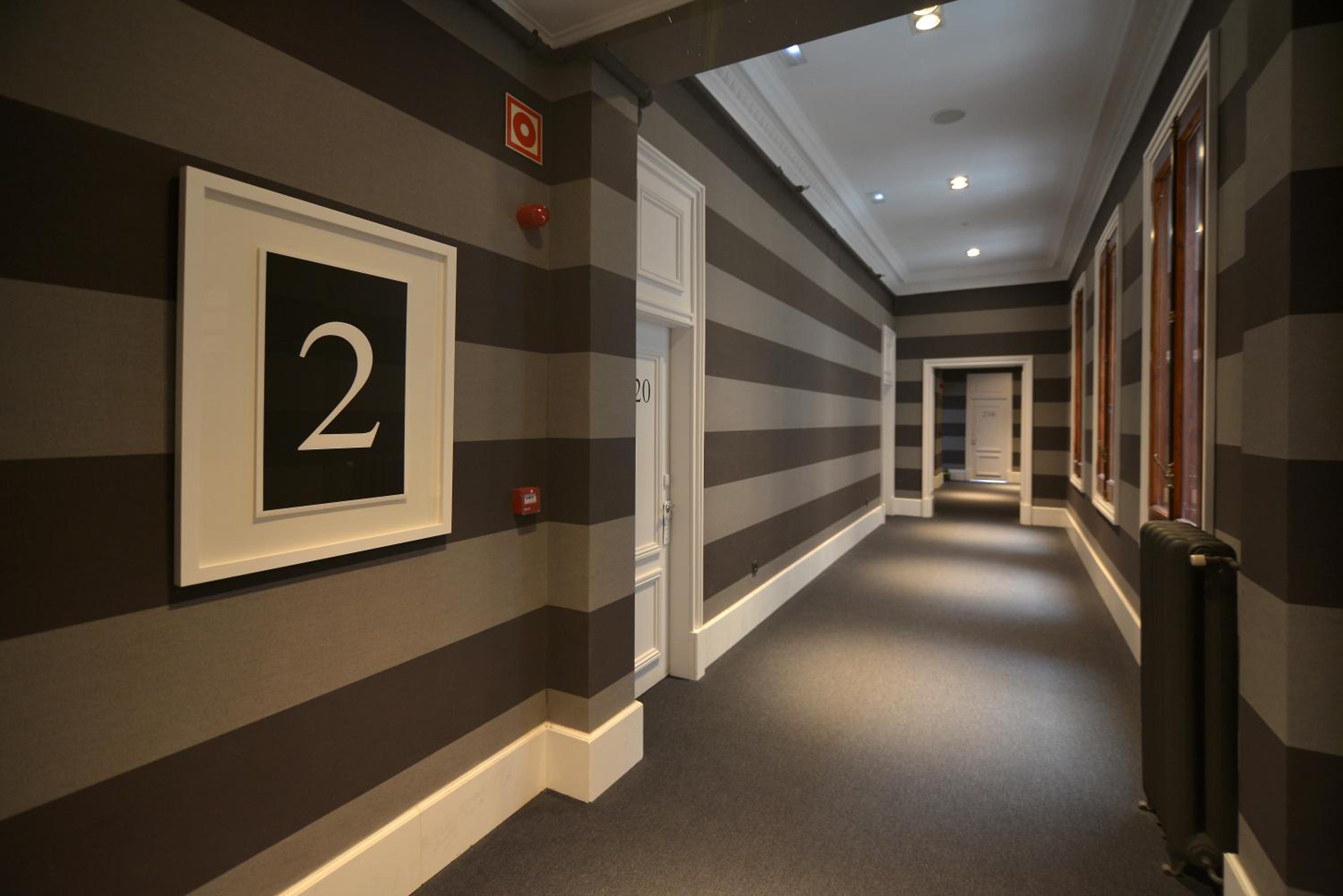Basic Single Room thumbnail 5
