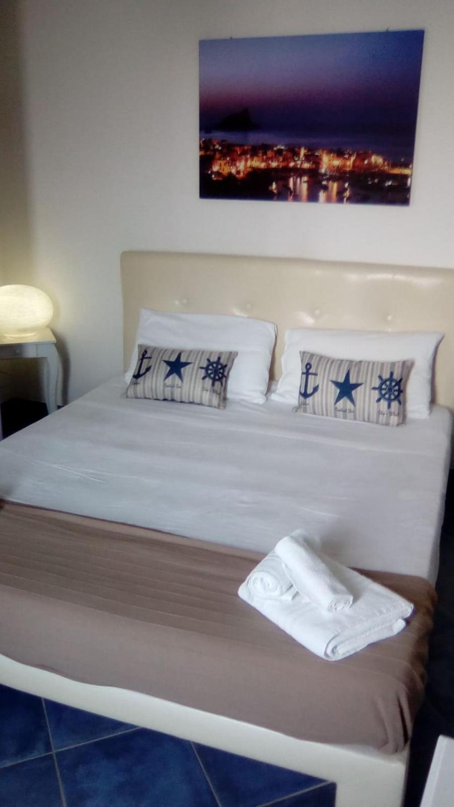 Deluxe Double Room with Sea View photo 3