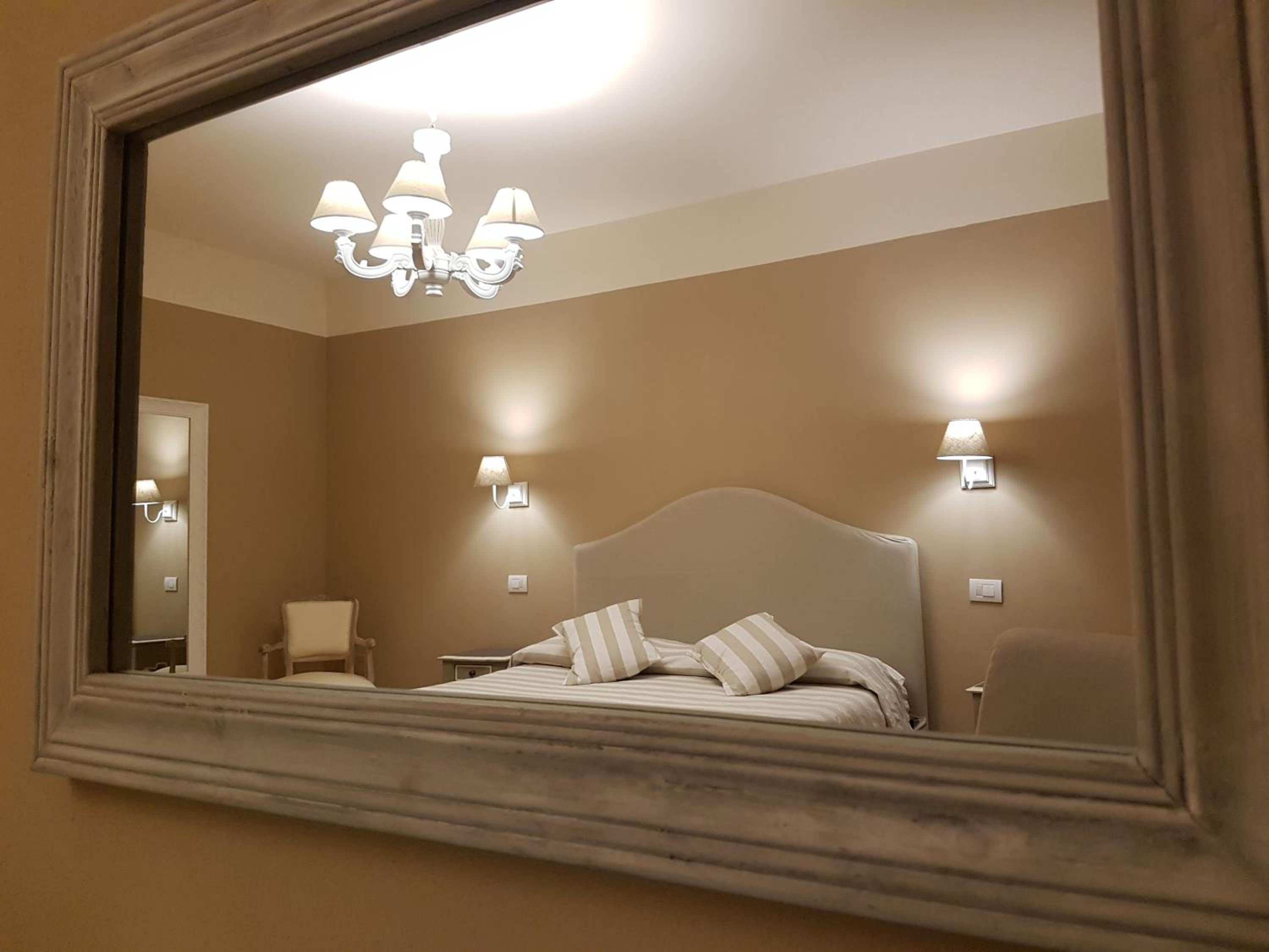 Superior Double Room - Photo 1