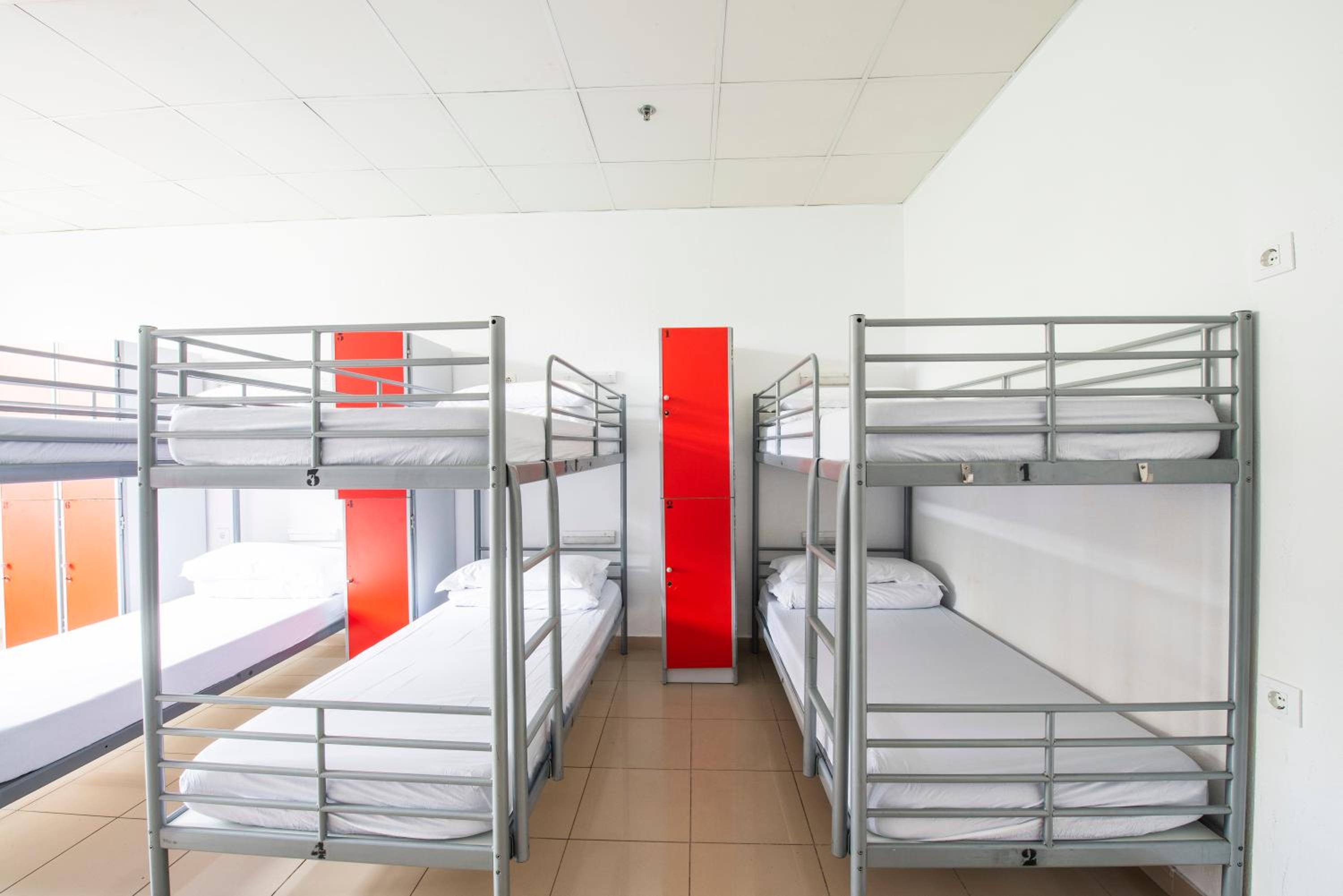 Bed in 10-Bed Male Dorm Shared Bathroom photo 2