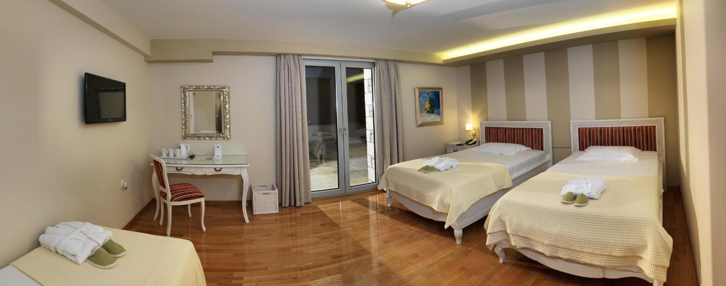 Classic Triple Room