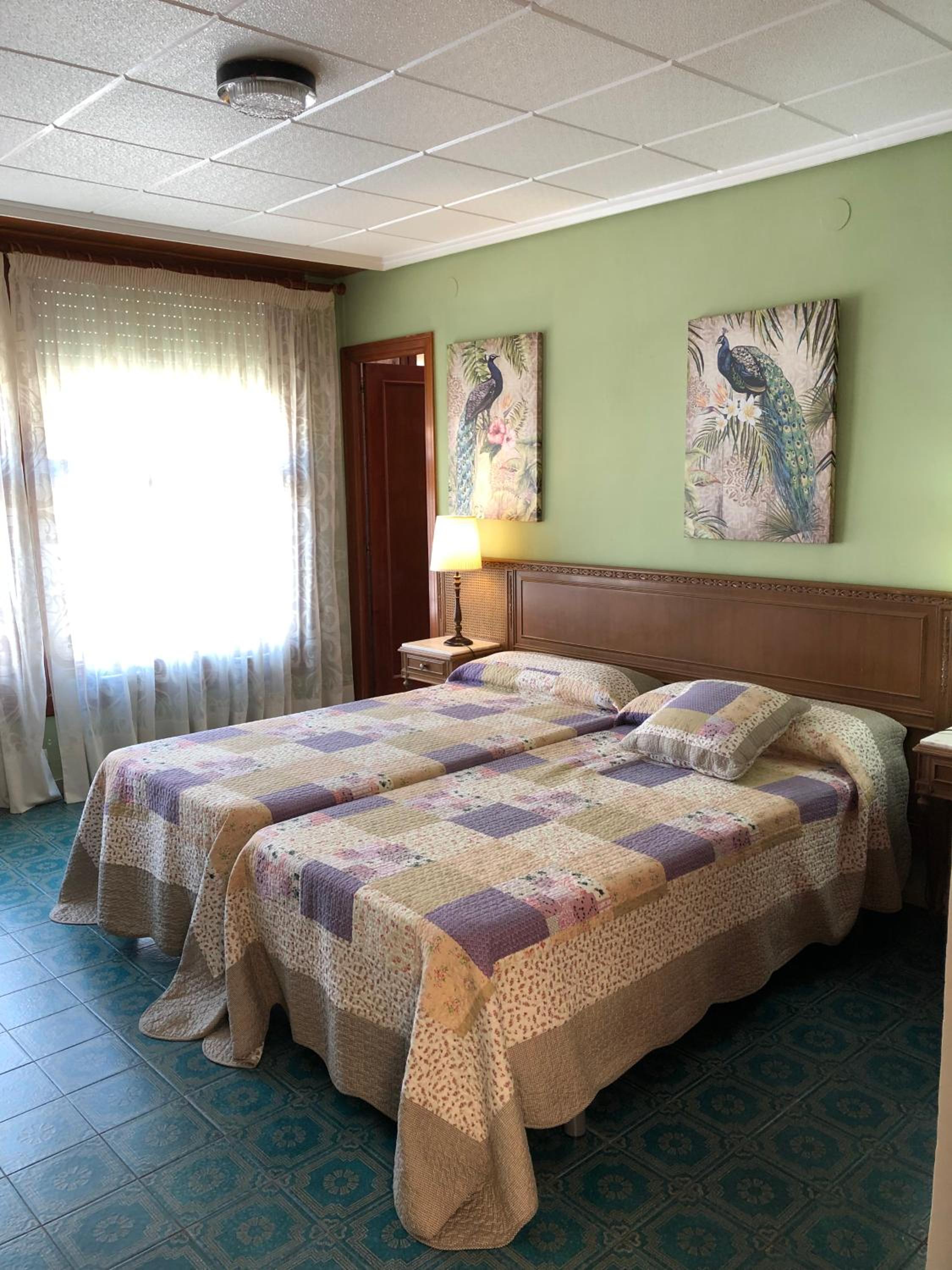 Casa de Seis Habitaciones