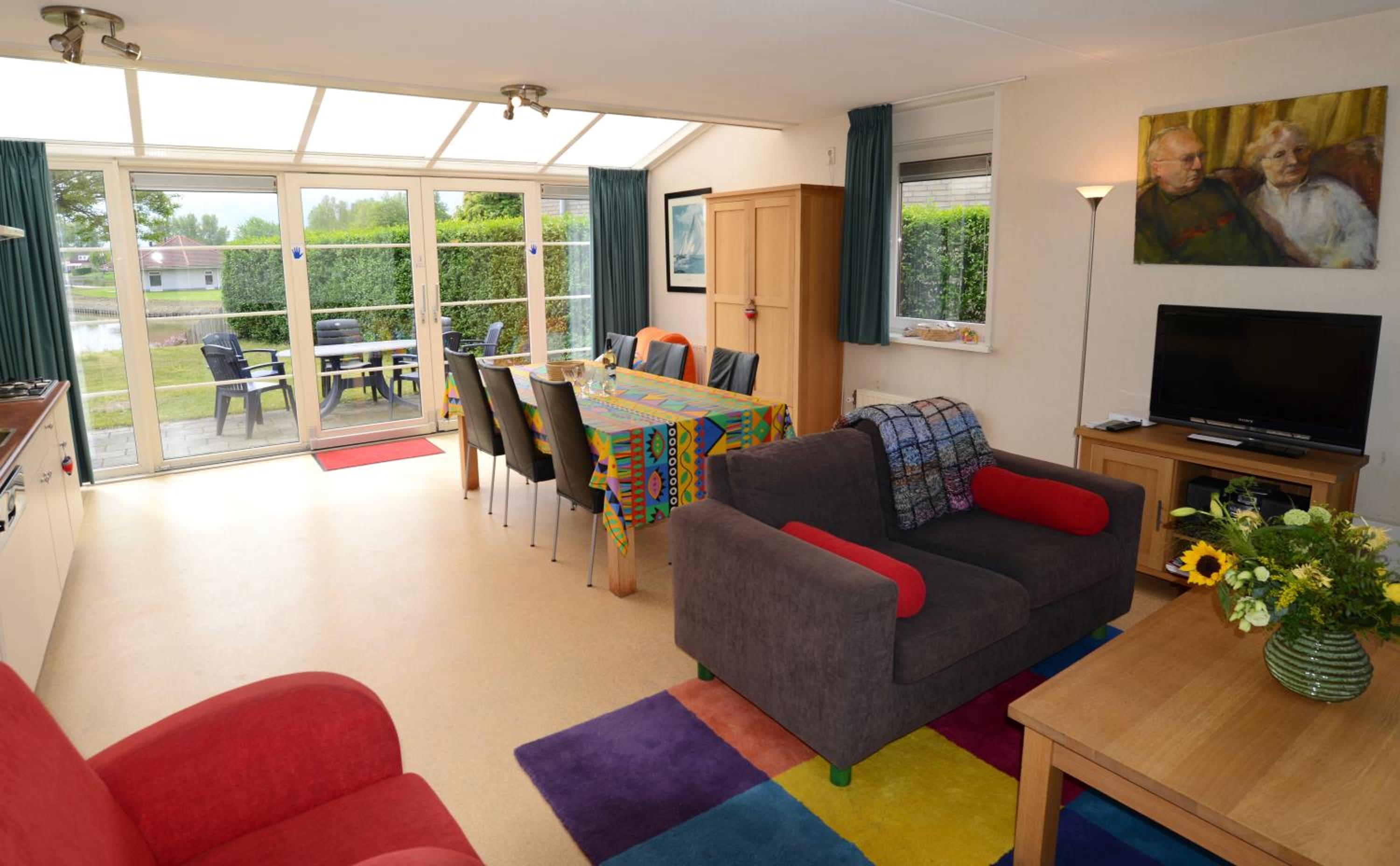 Three-Bedroom House photo 1