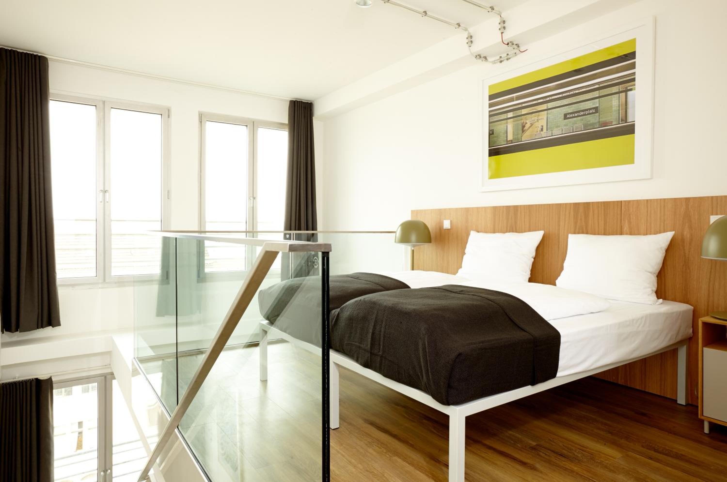 Junior Suite – City View thumbnail 5