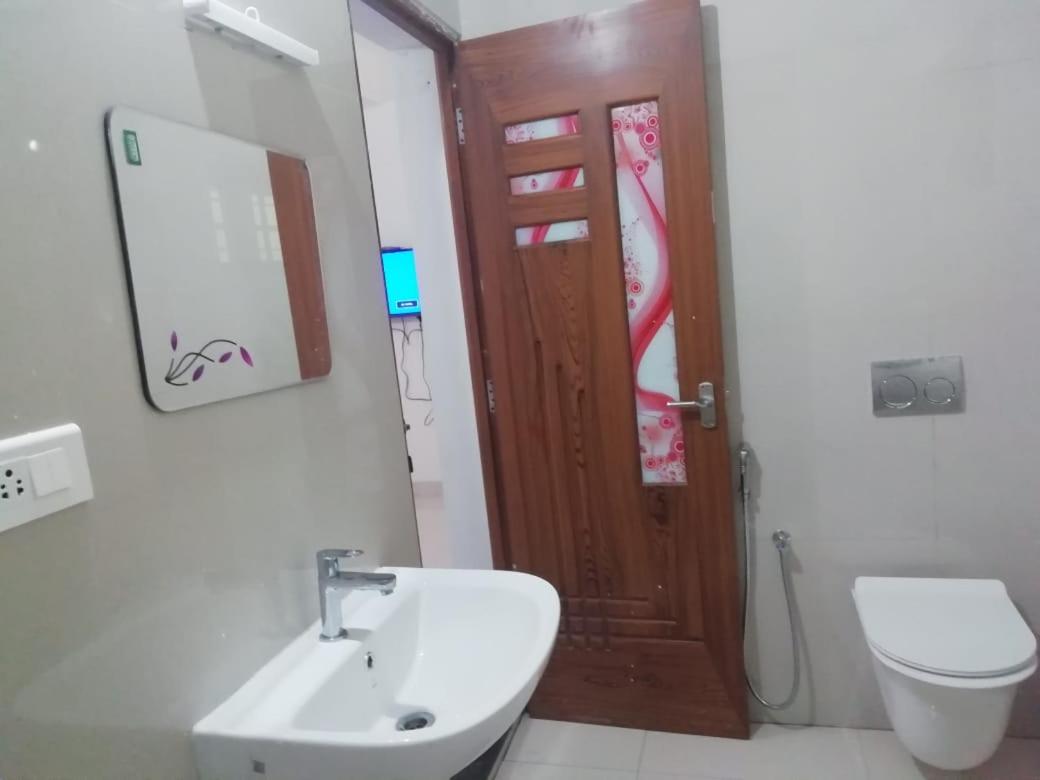Deluxe Double Room (2 Adults + 1 Child) photo 3