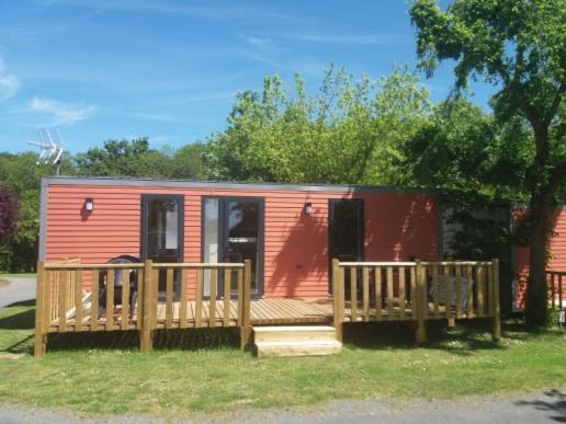 Mobile Home photo 1