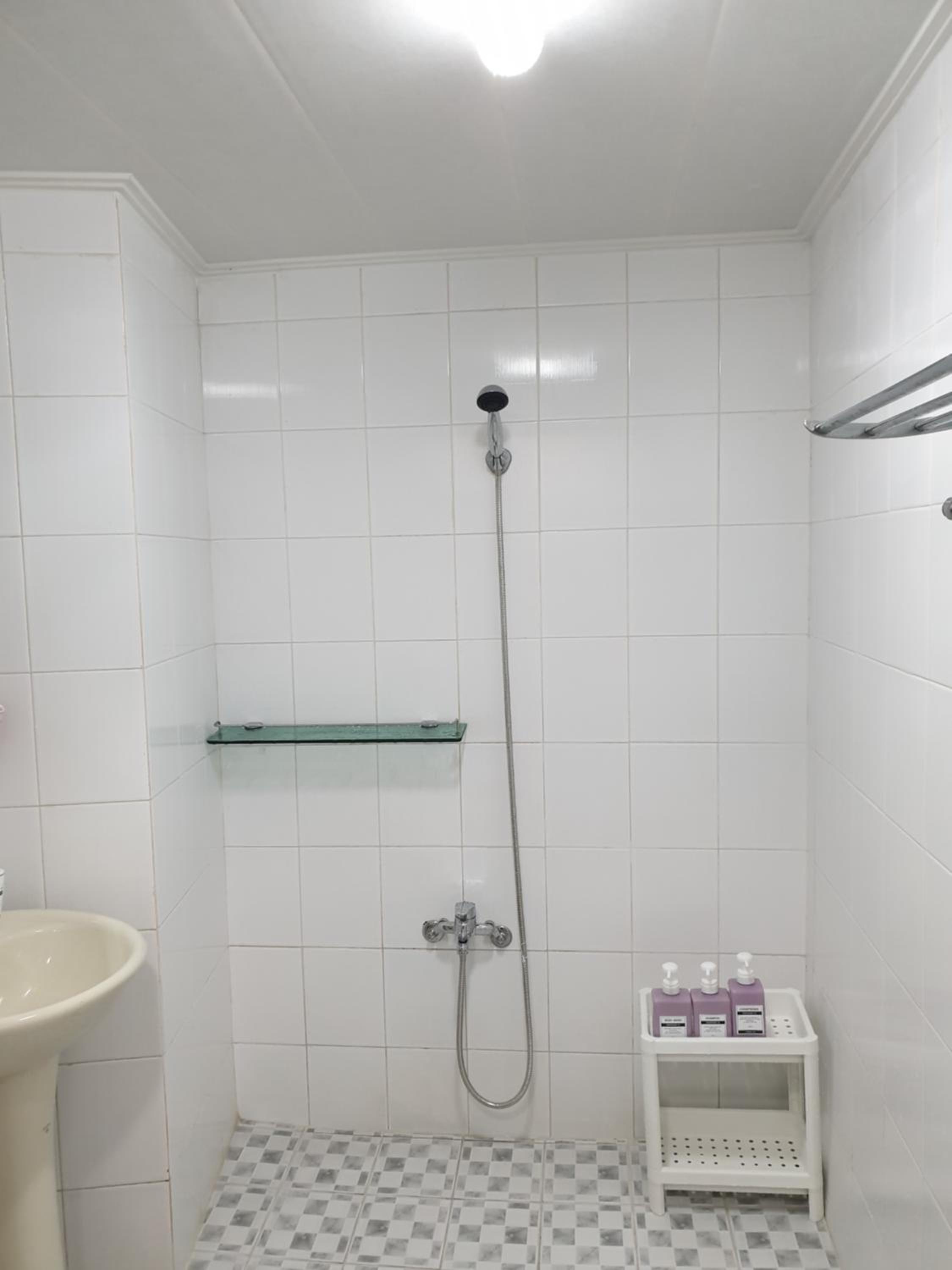 Standard Double Room - Photo 5