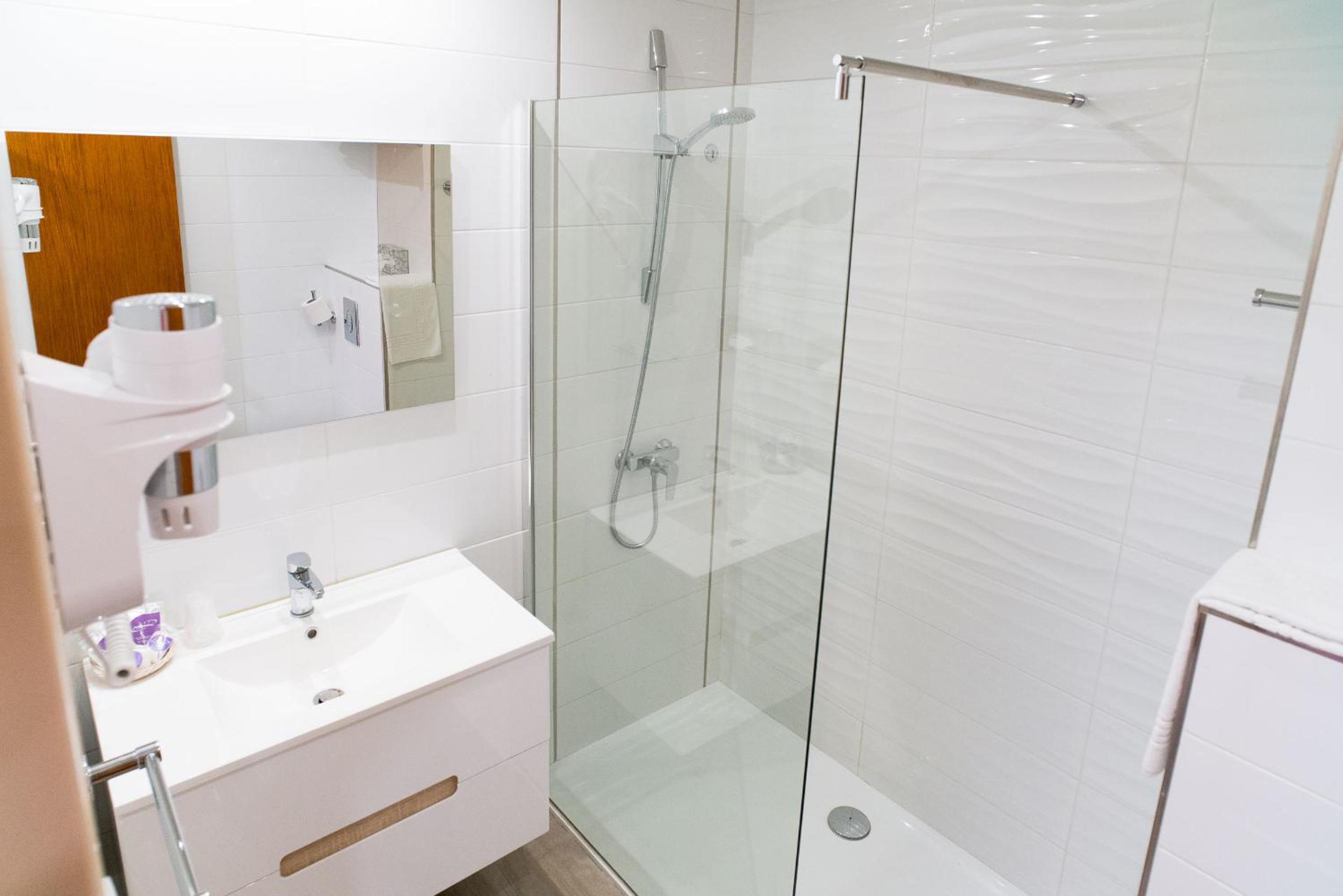Comfort Single Room - Photo 10