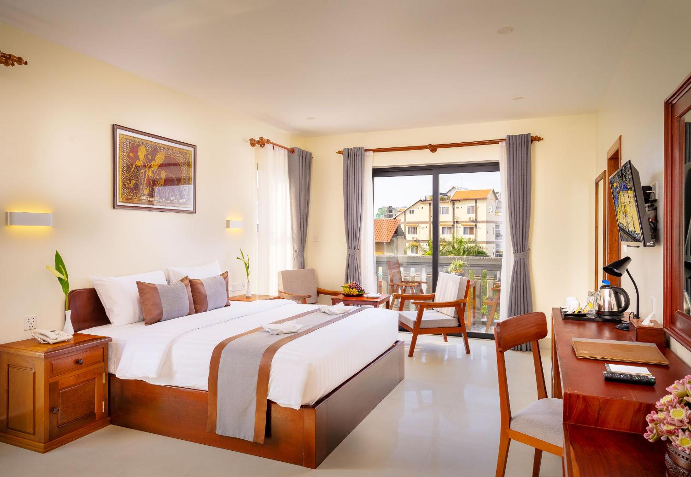 Deluxe Double Room - Photo 1