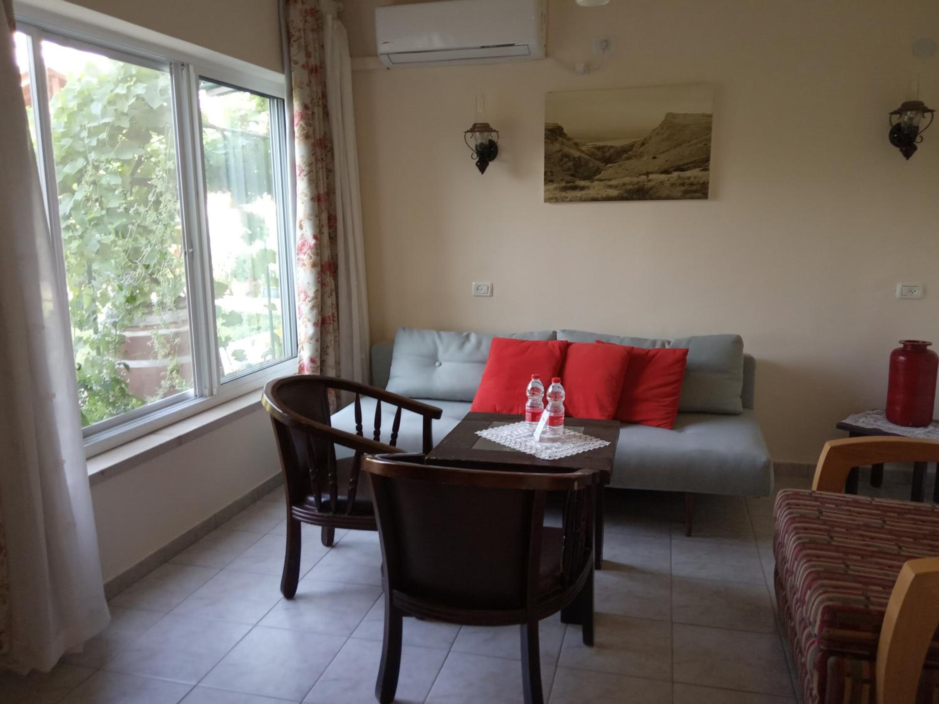 Two-Bedroom Apartment with Balcony - Photo 3