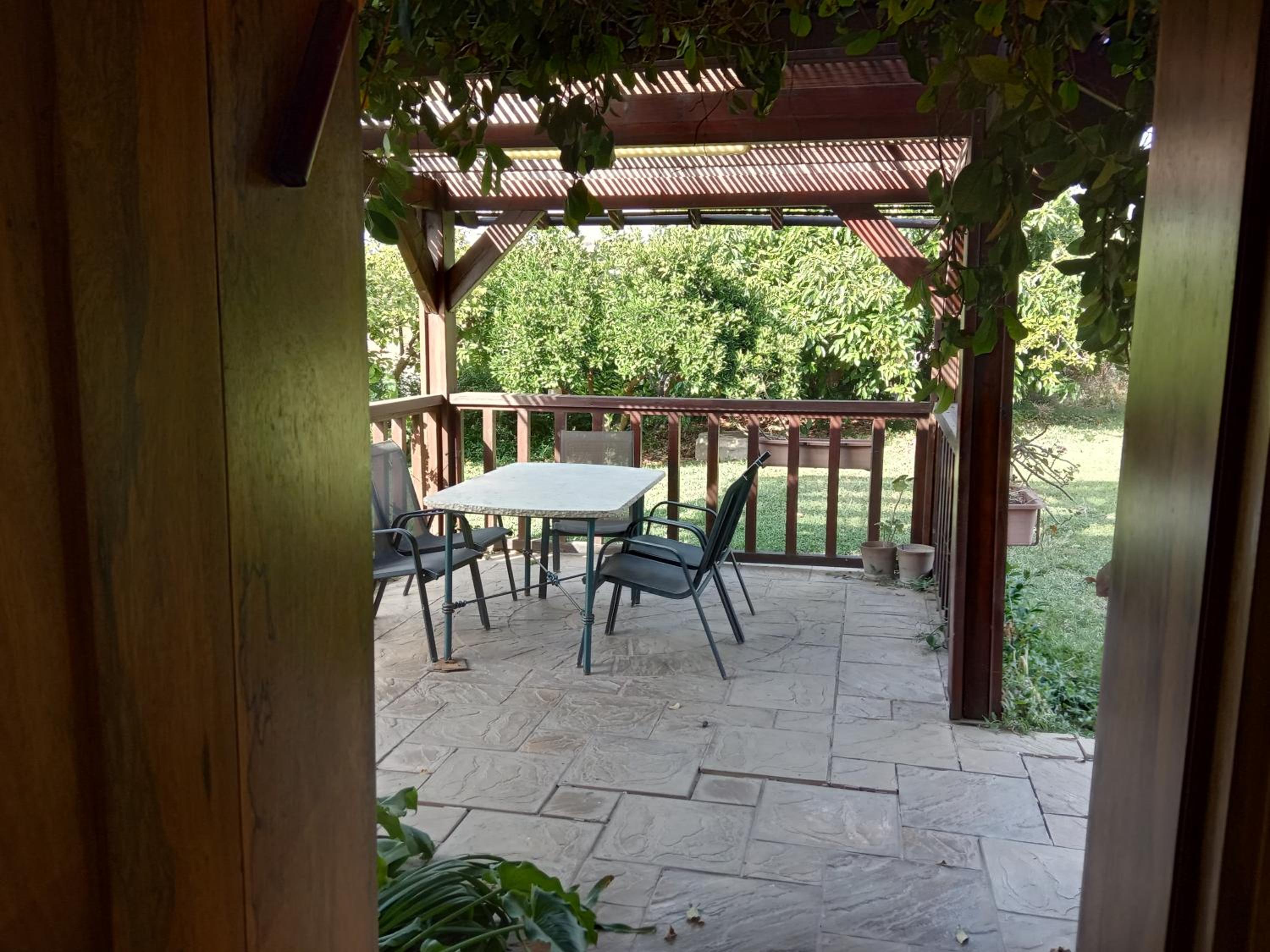 Two-Bedroom Apartment with Balcony - Photo 4