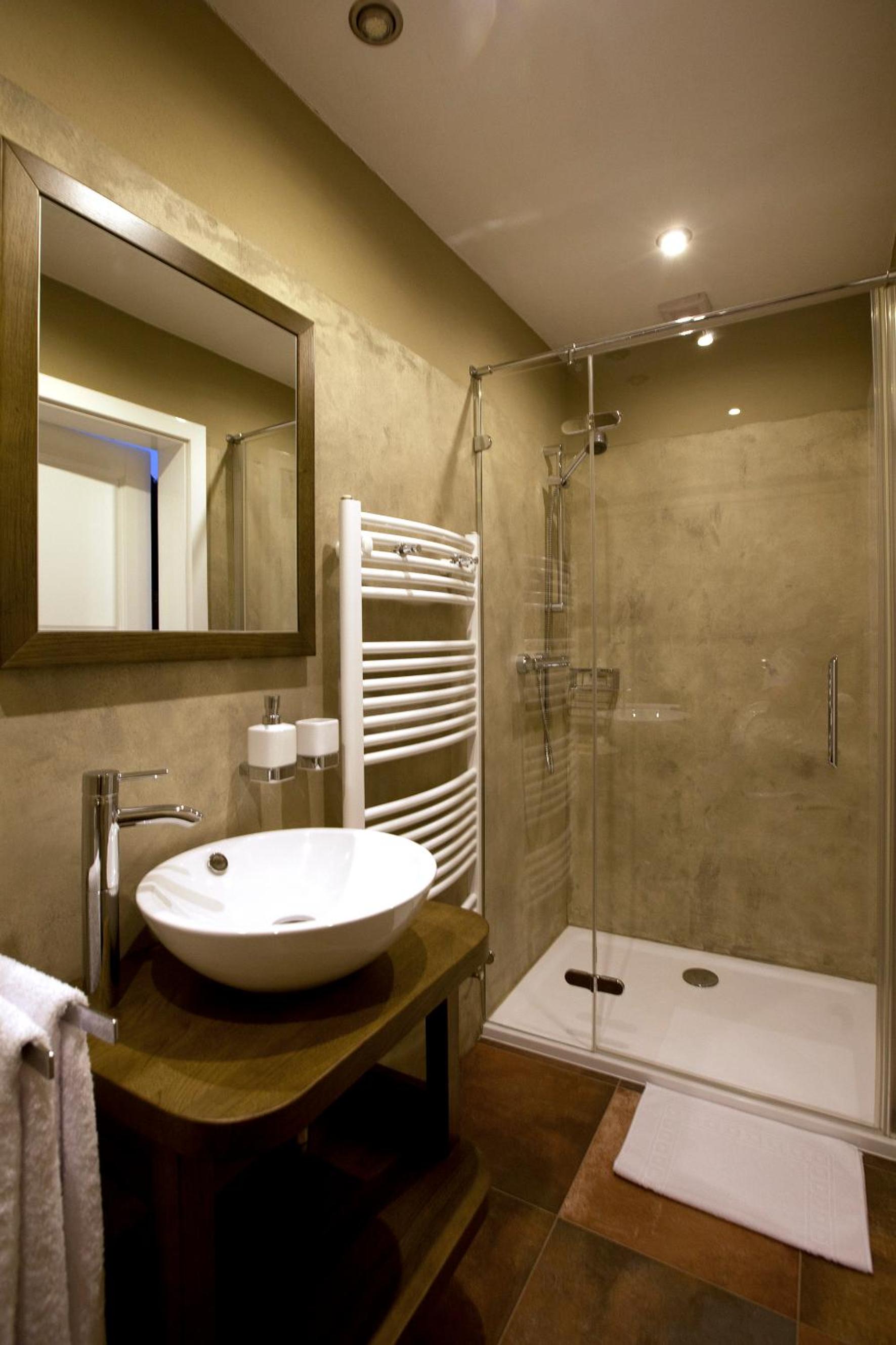 Deluxe Double Room With Garden View photo 3