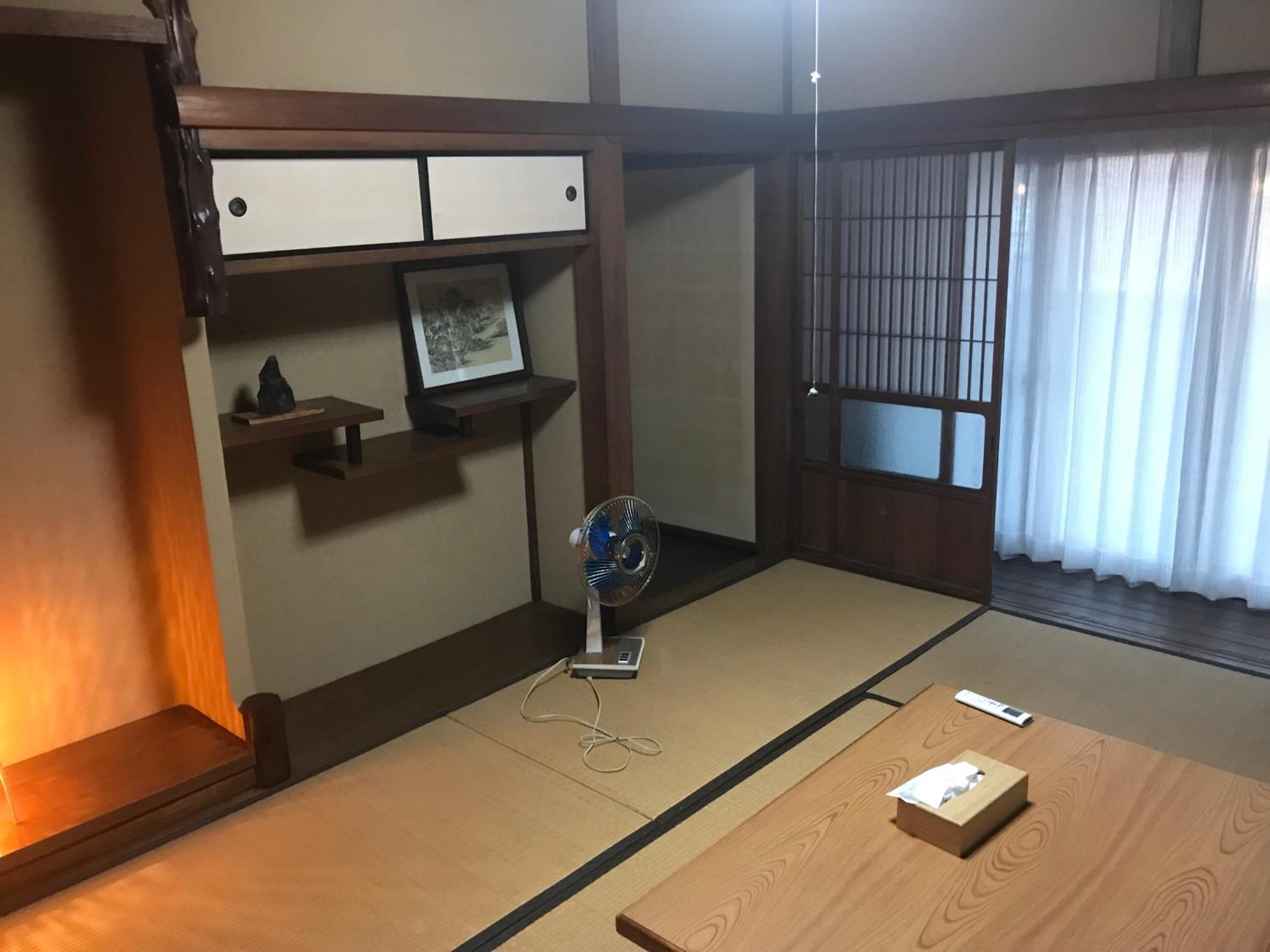 Triple Room with Shared Bathroom