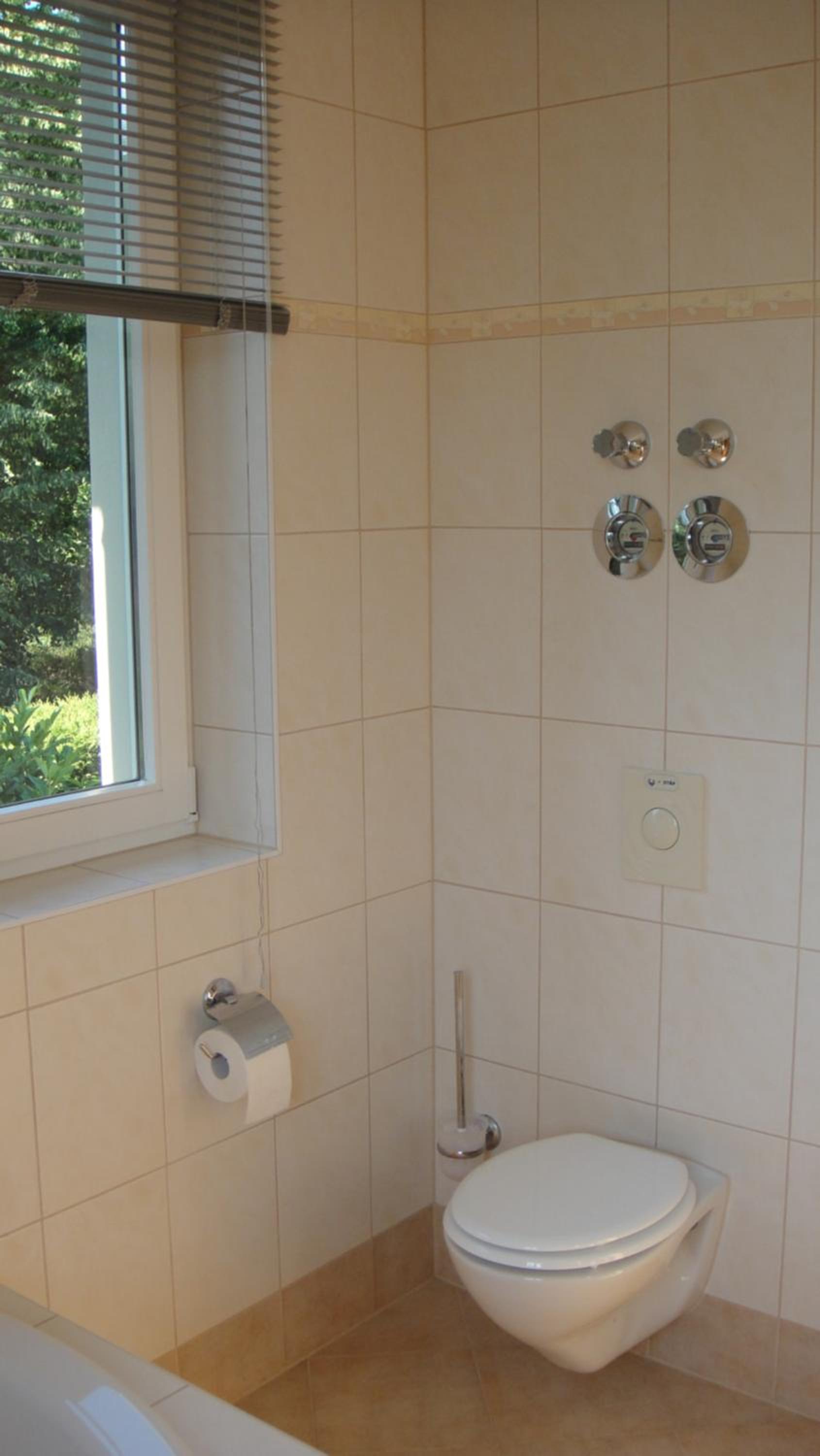Apartment with Balcony photo 2