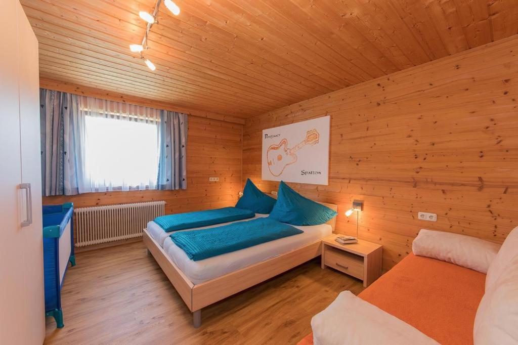One-Bedroom Apartment with Terrace photo 1