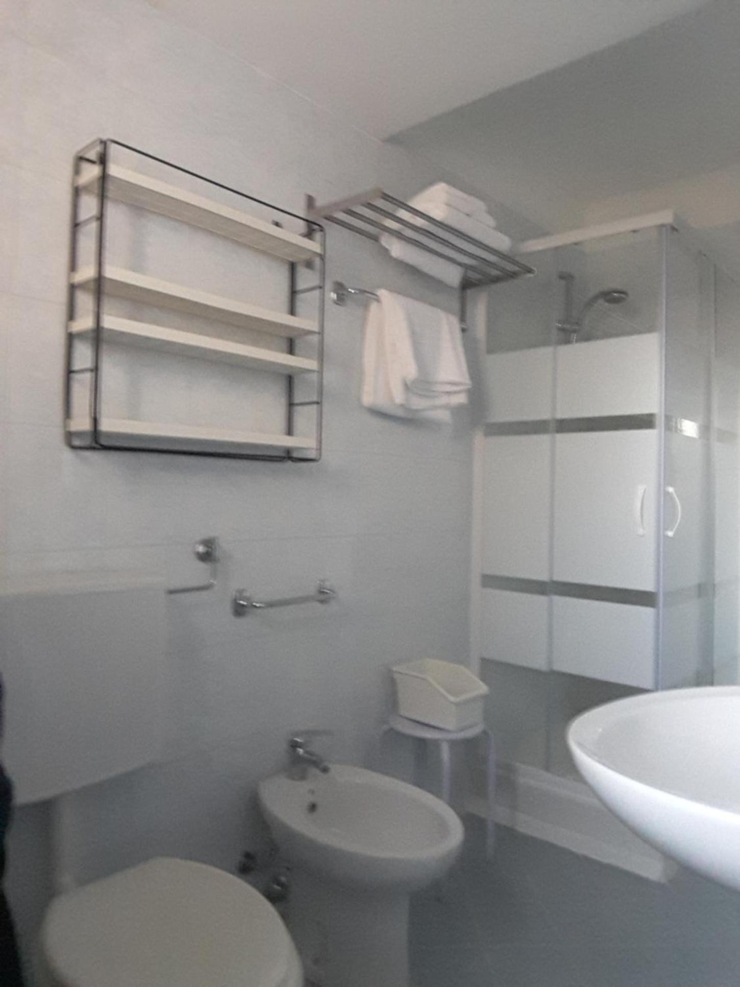 Deluxe Room - Photo 3