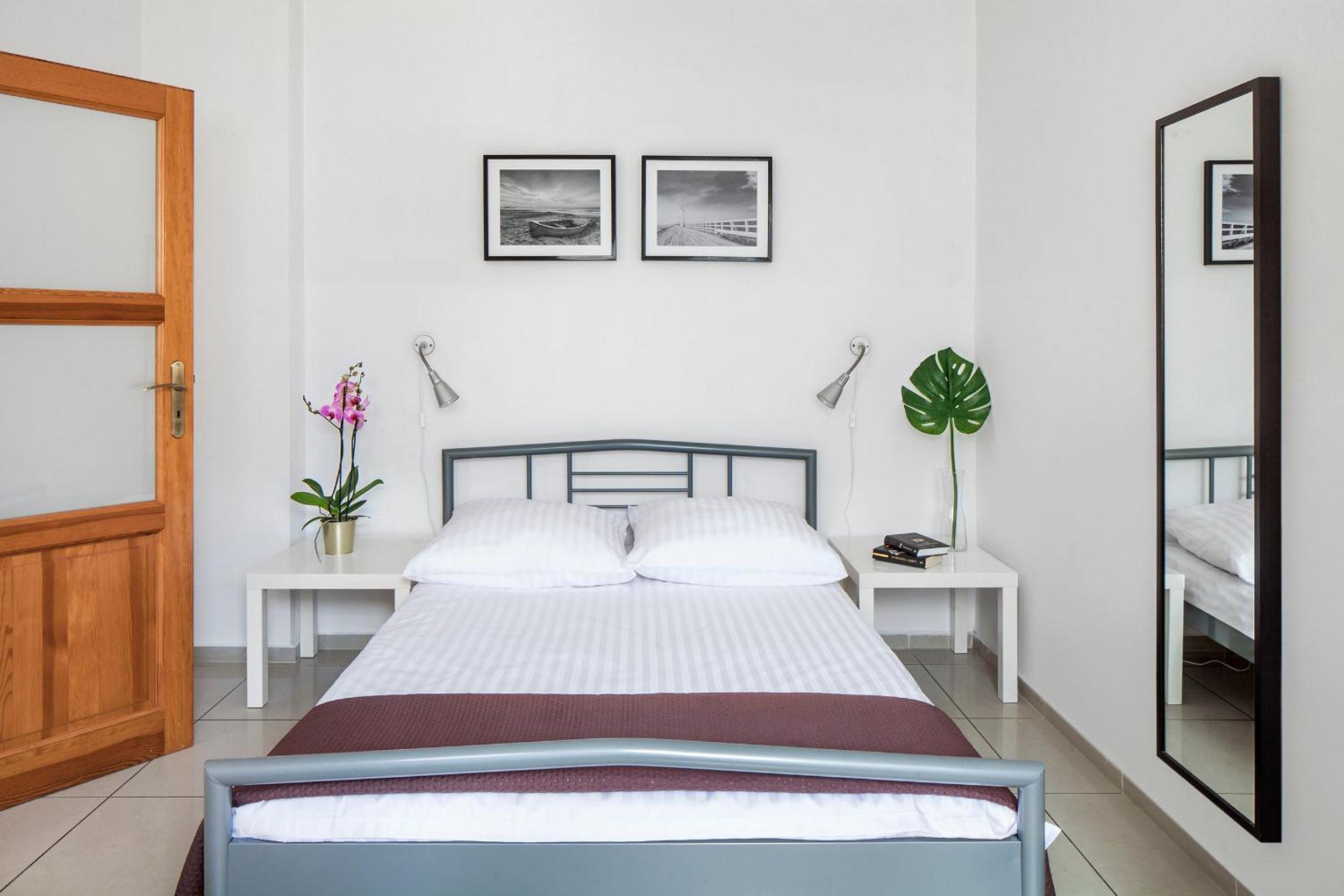 Apartment - Photo 9