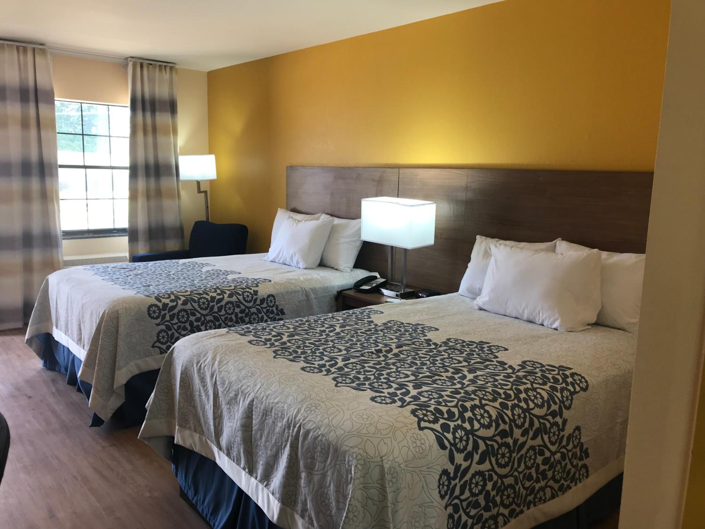 Deluxe Double Room with Two Double Beds - Non-Smoking - Photo 1
