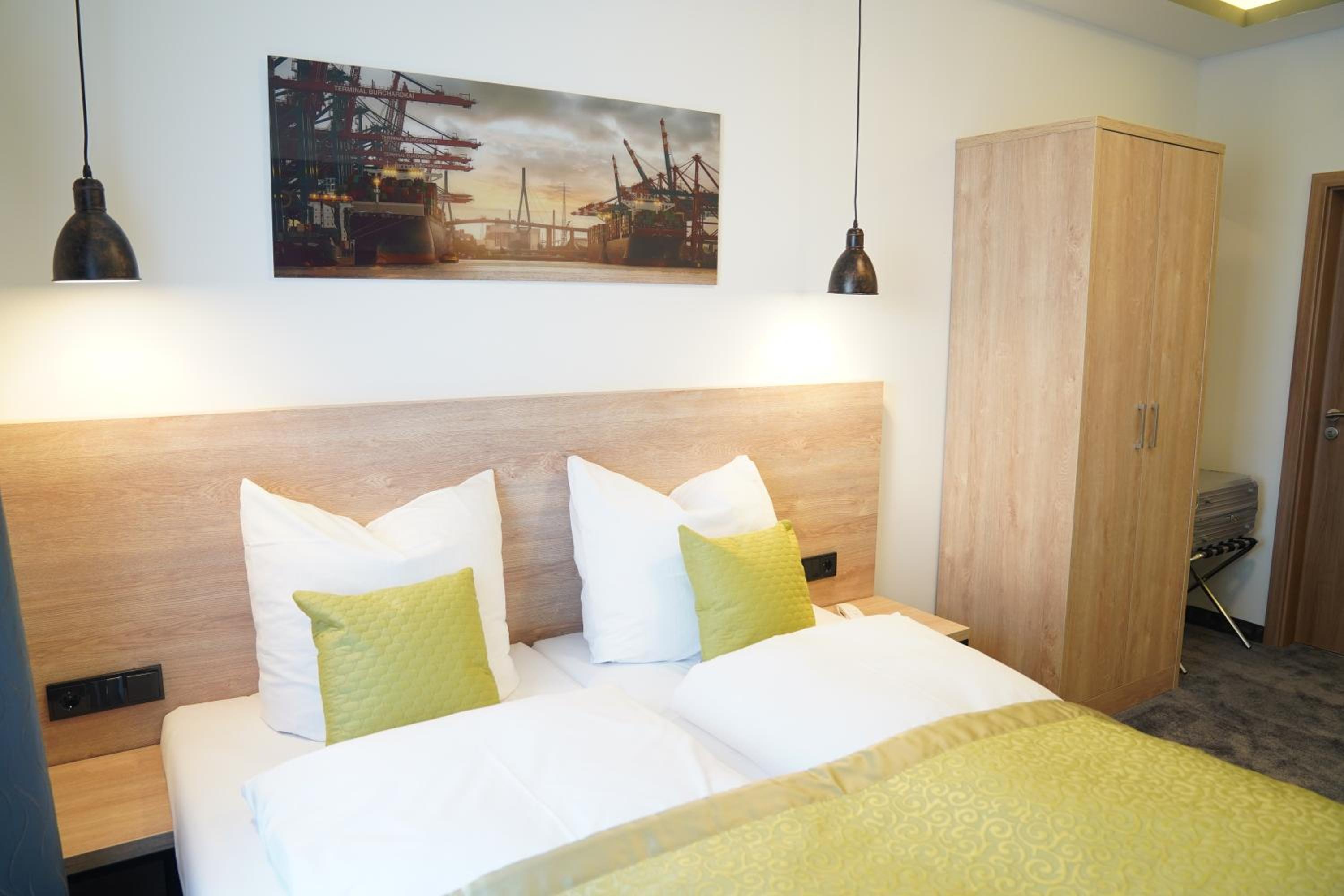 Deluxe Double Room - Photo 5