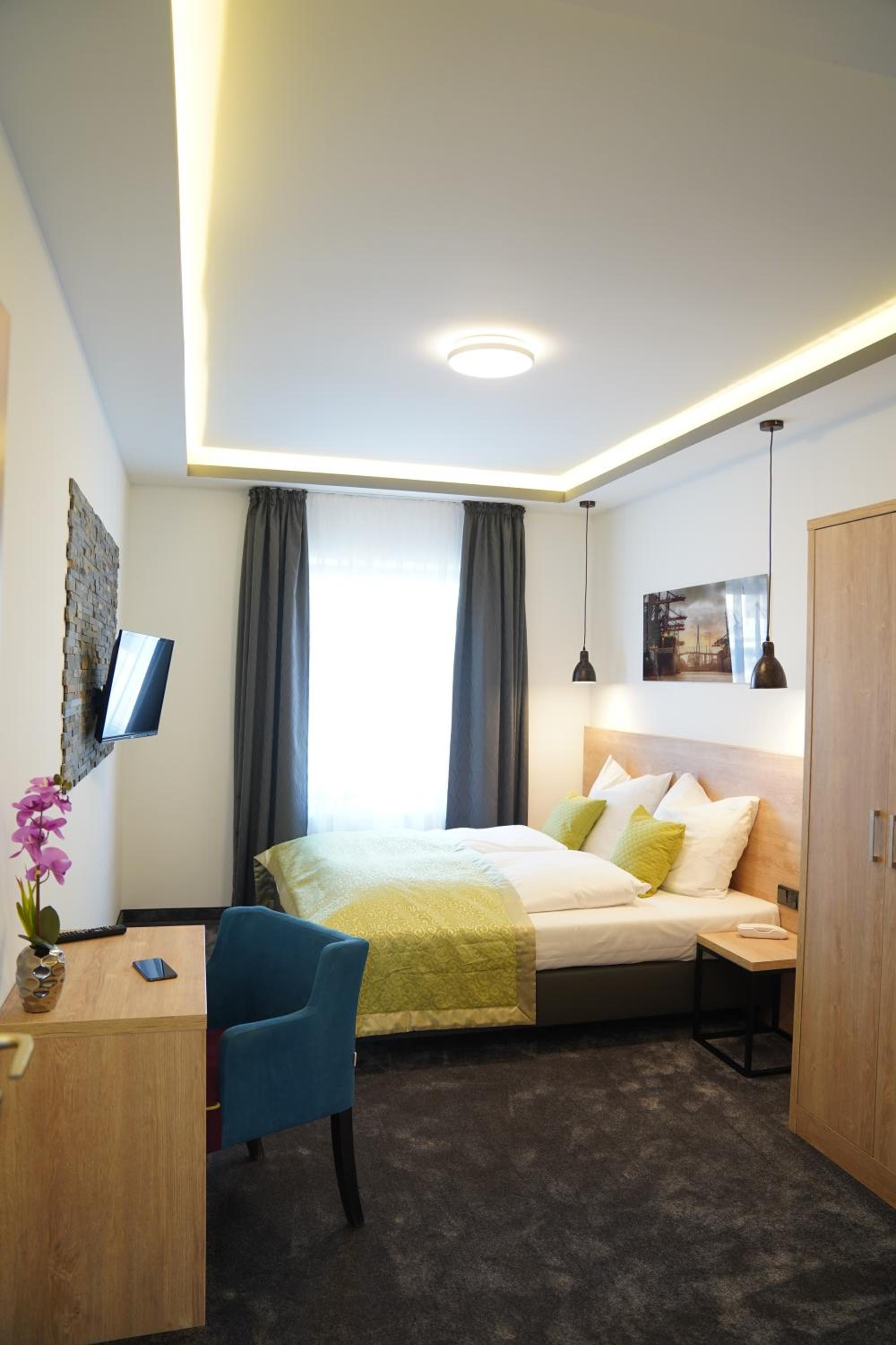 Deluxe Double Room - Photo 3